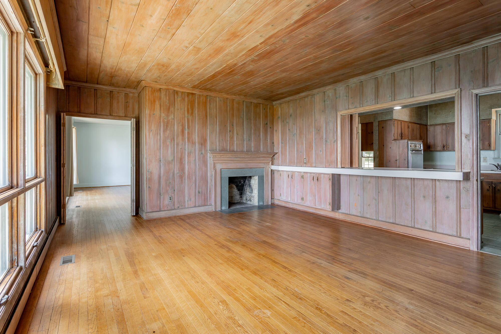 1613 Fairy Dell Trail