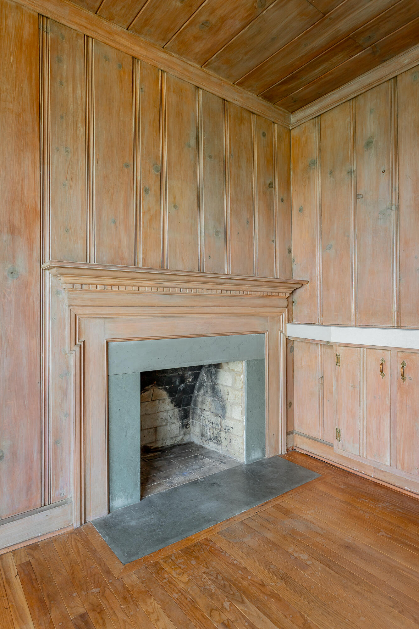 1613 Fairy Dell Trail