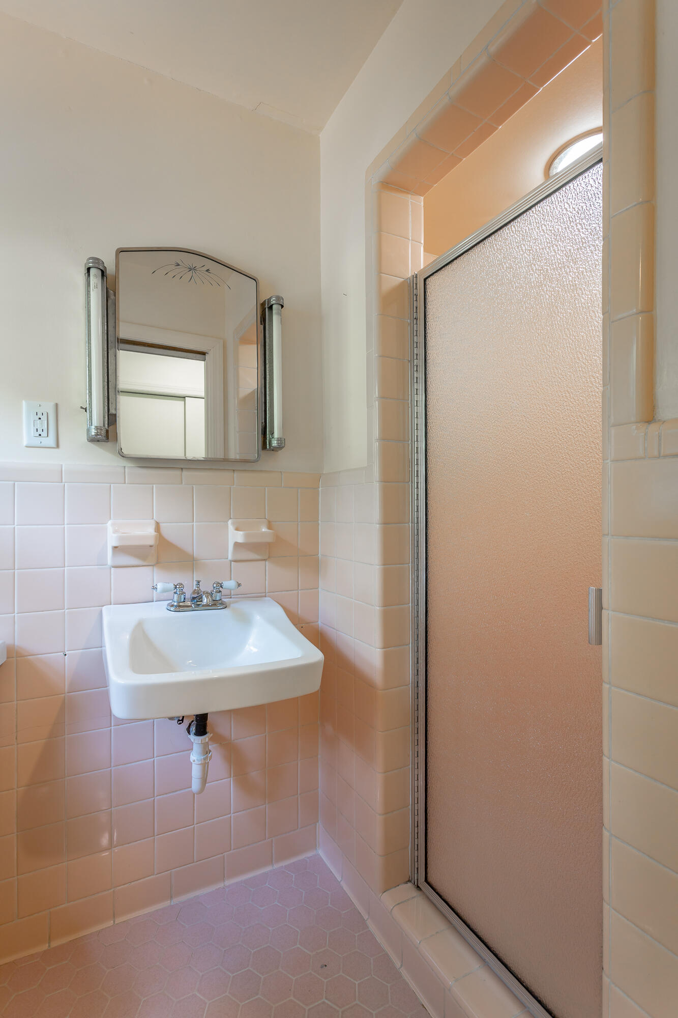 1613 Fairy Dell Trail