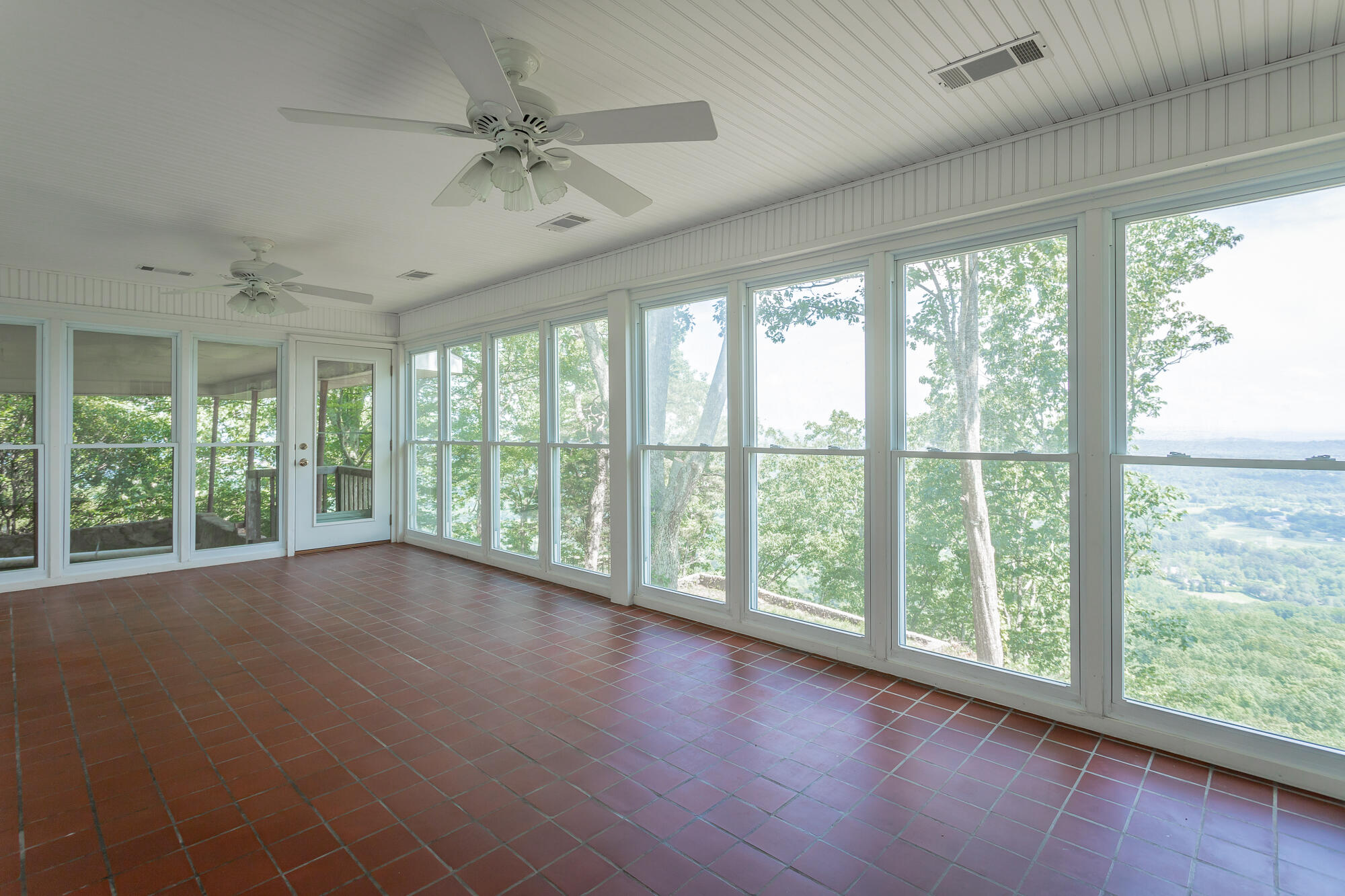 1613 Fairy Dell Trail