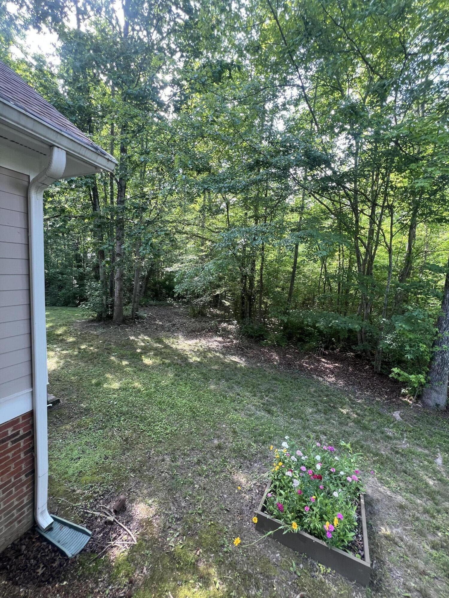 5209 Sawyer Road