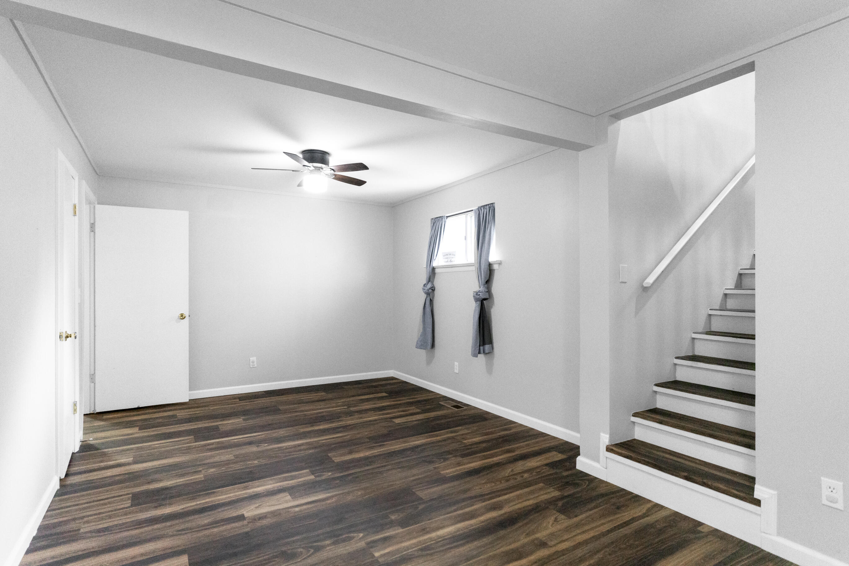 1204 N Long Hollow Road