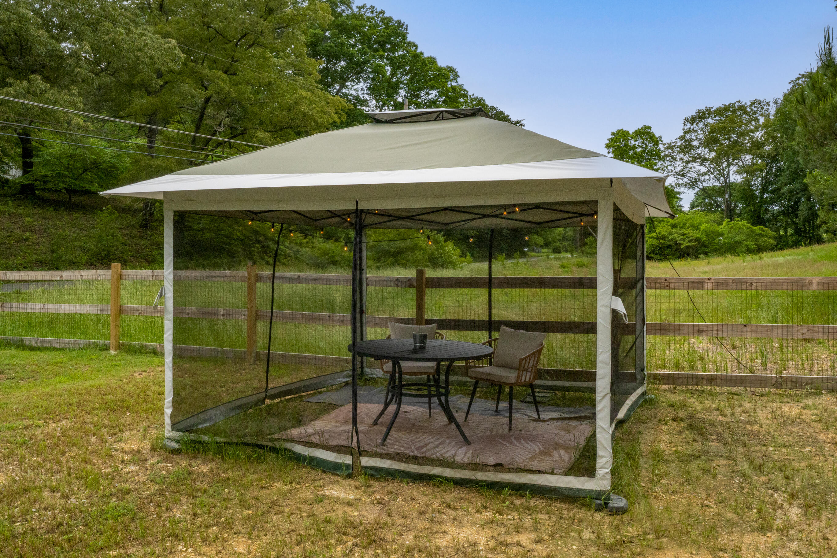 1204 N Long Hollow Road