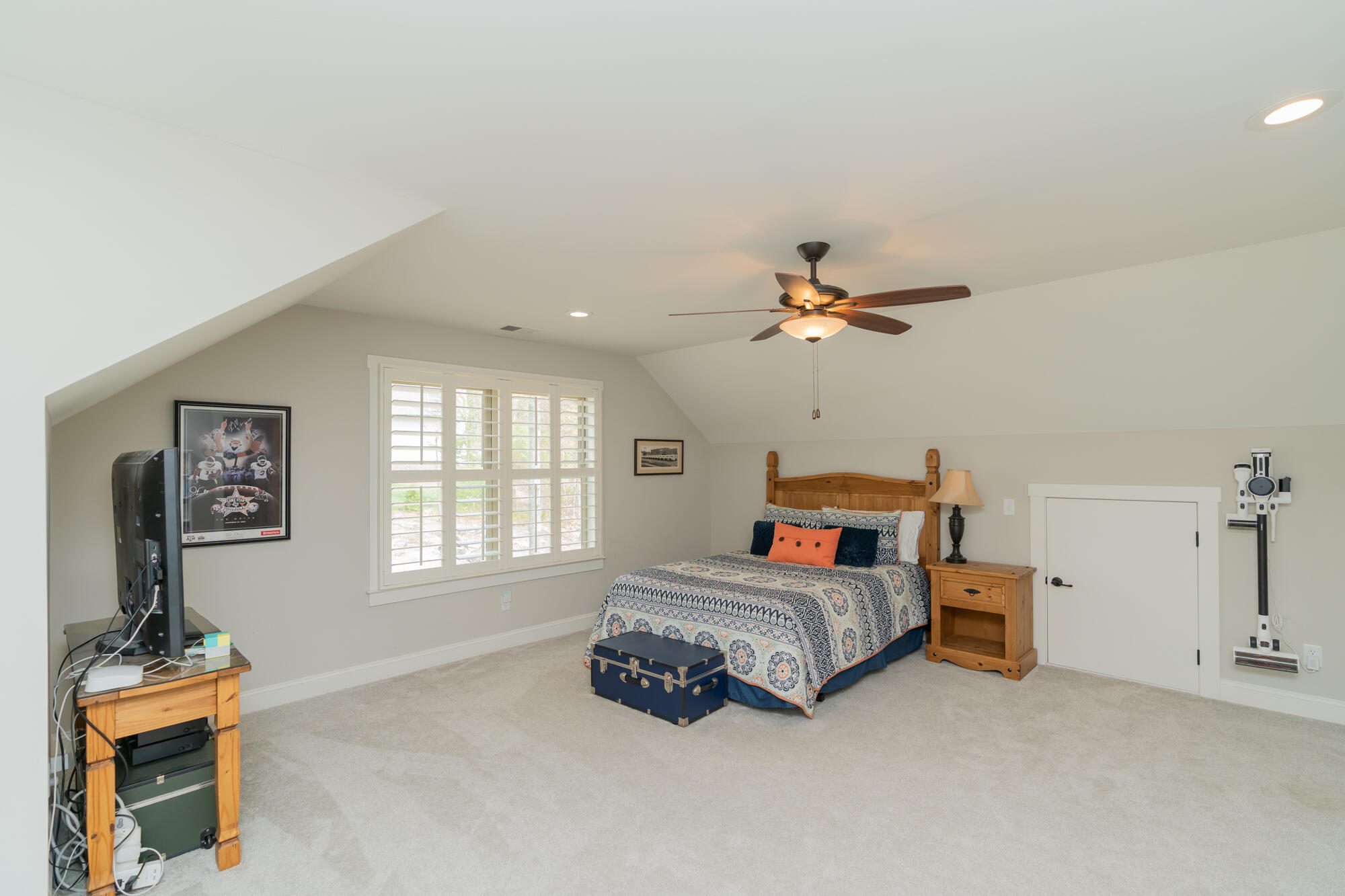 3564 Sweetshrub Way