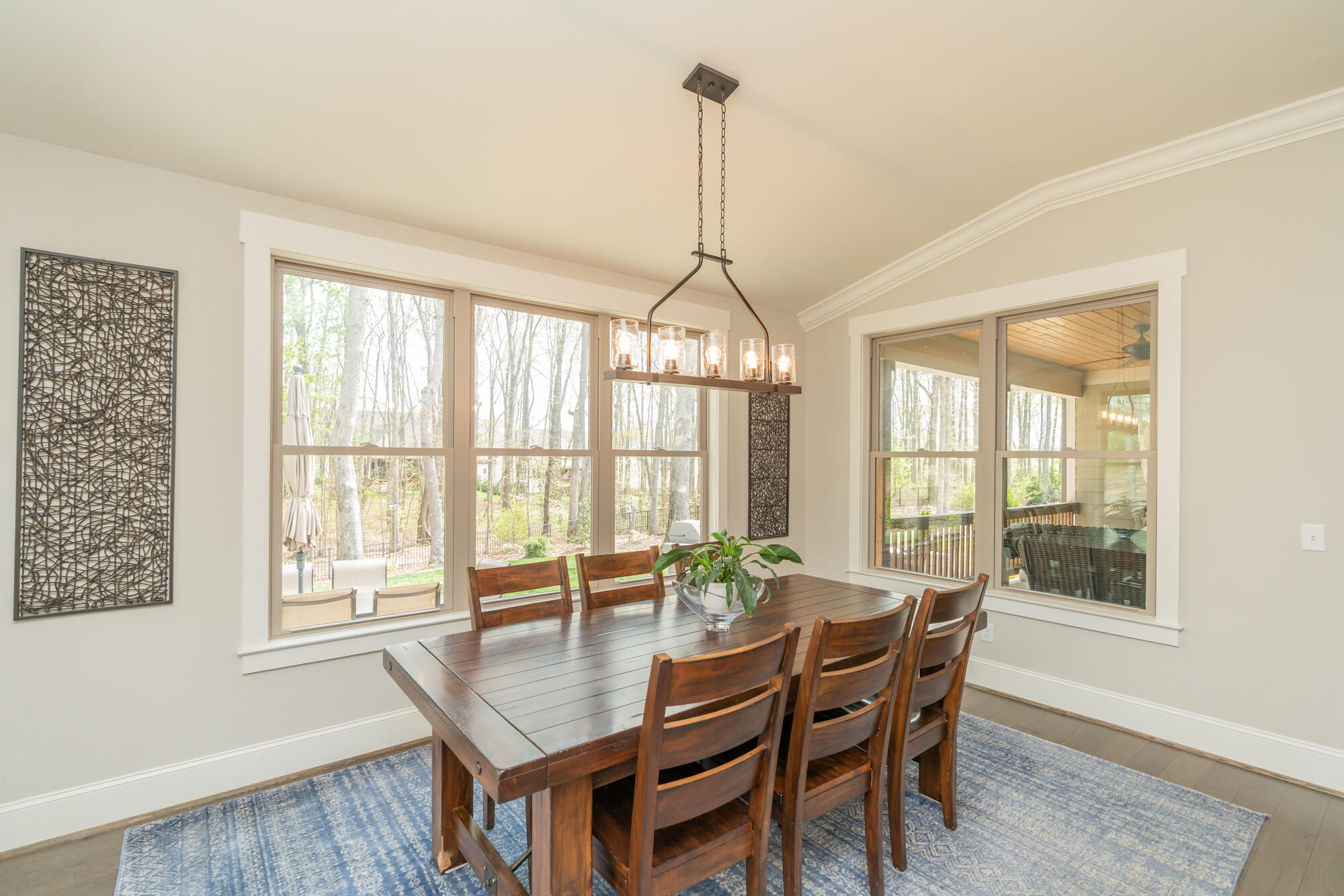 3564 Sweetshrub Way
