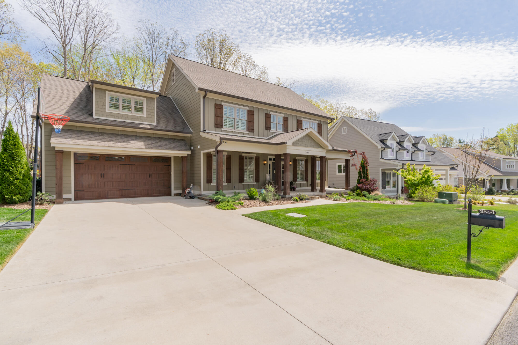 3564 Sweetshrub Way