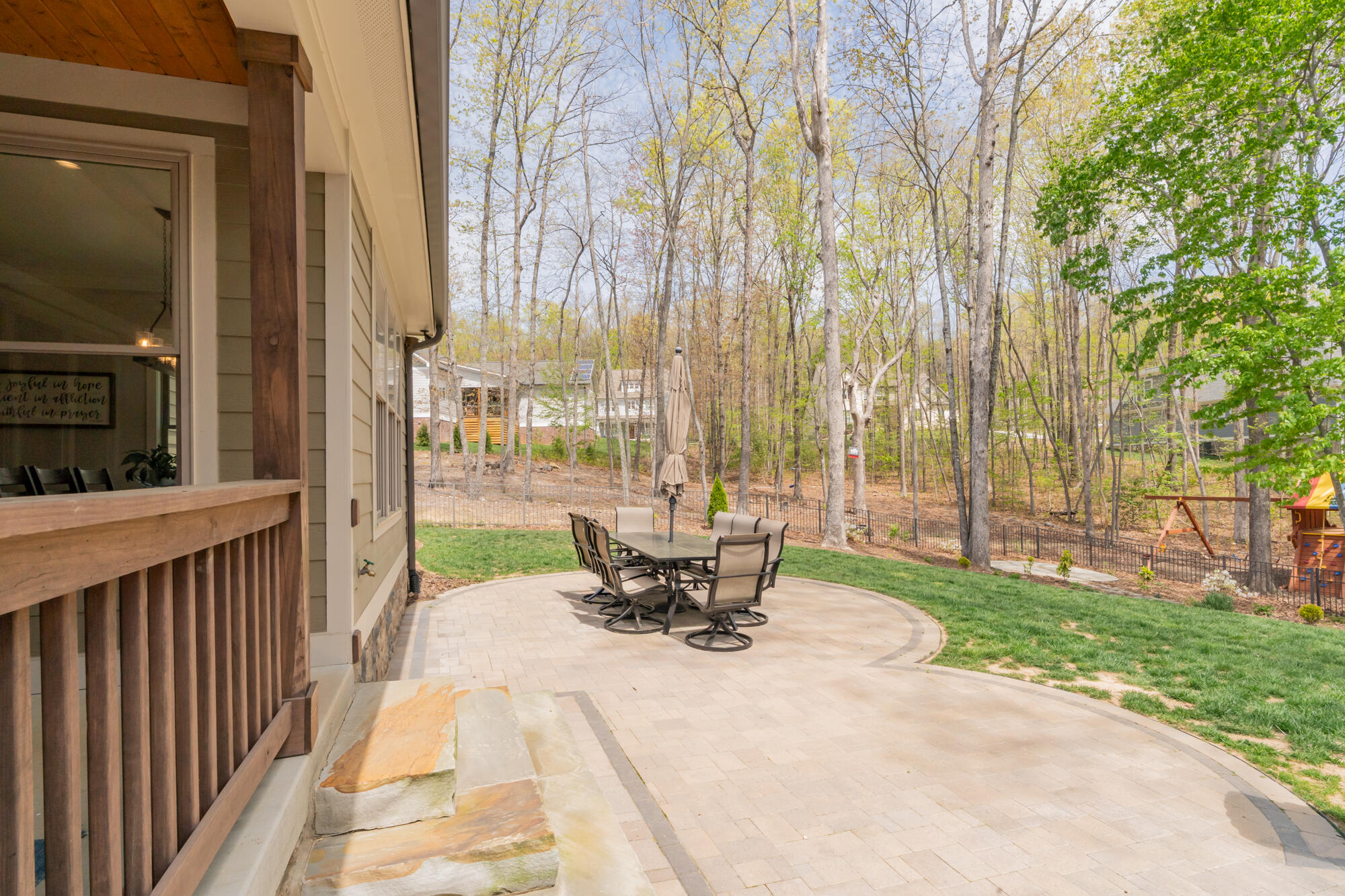 3564 Sweetshrub Way