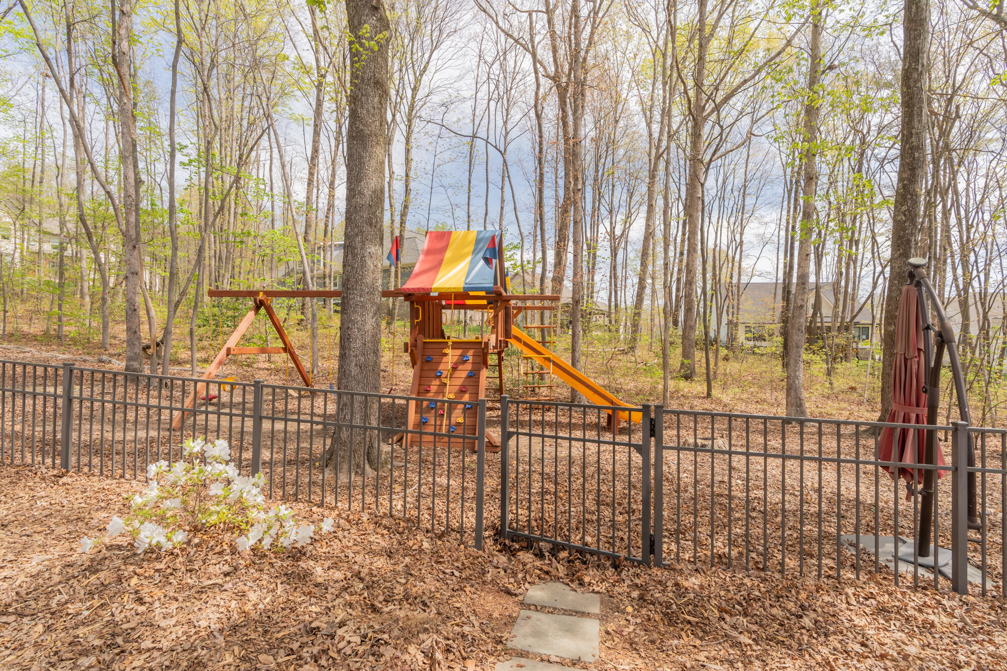 3564 Sweetshrub Way