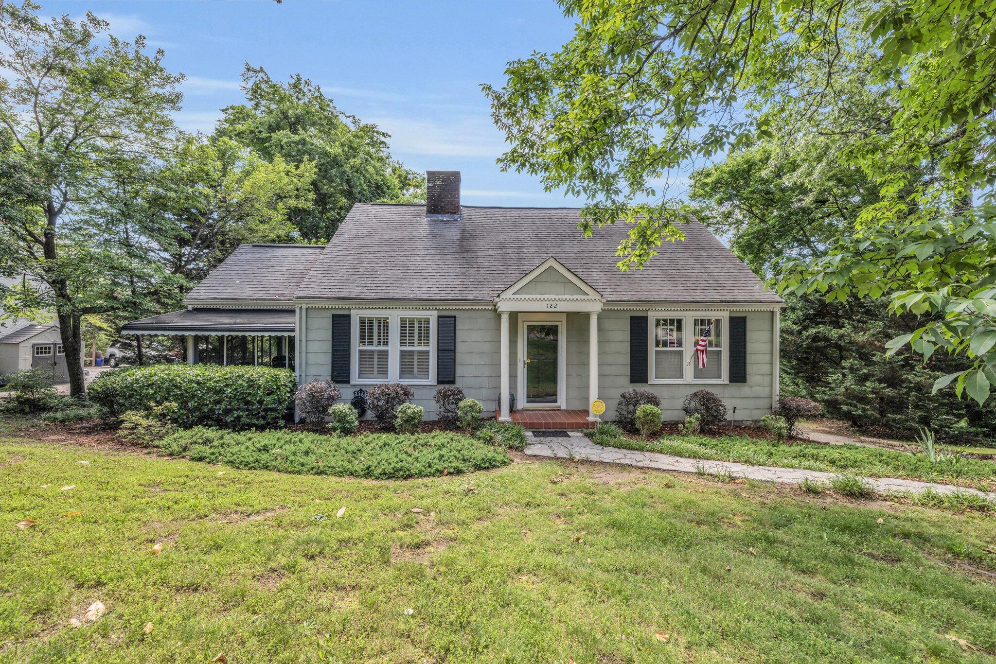 122 Hilltop Drive