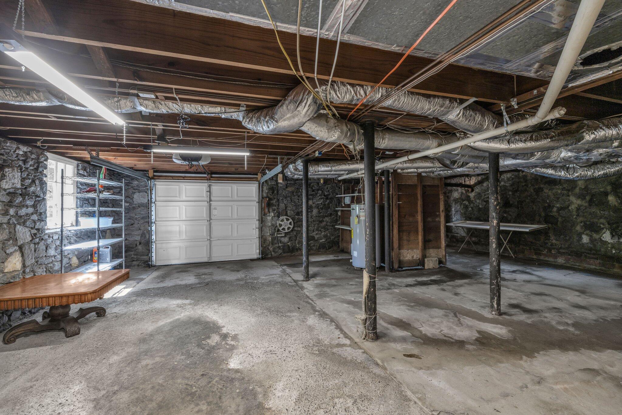 122 Hilltop Drive