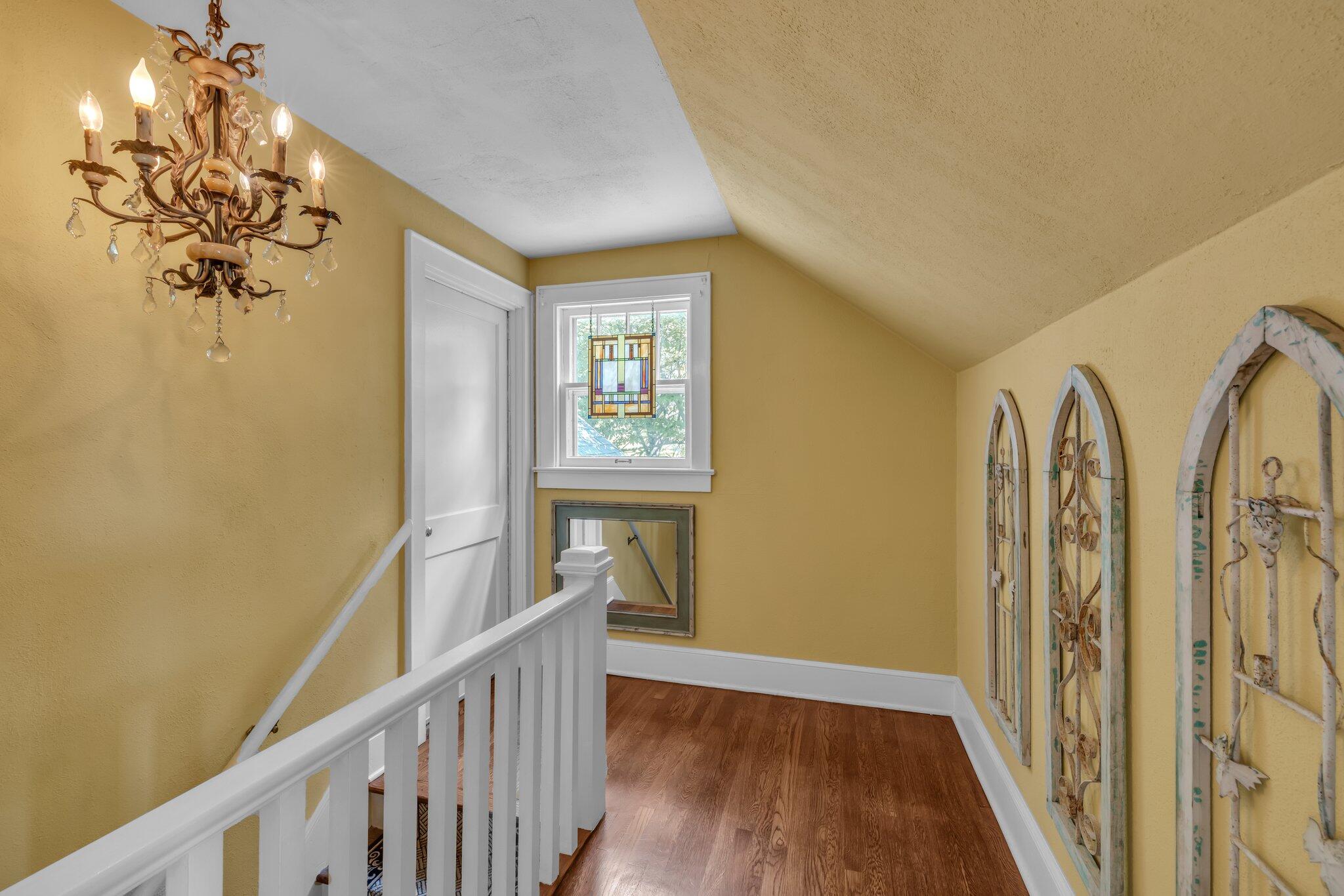 122 Hilltop Drive