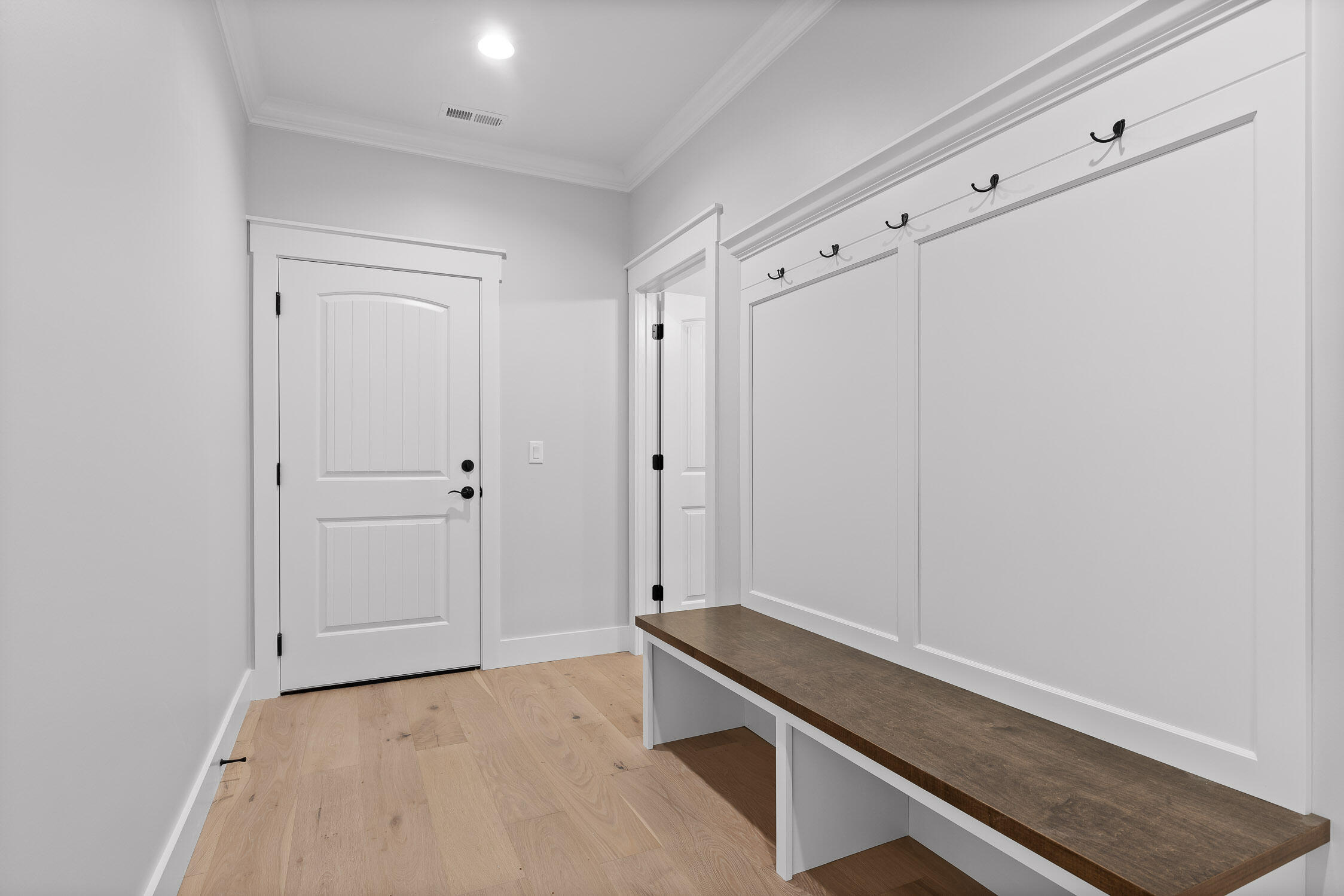 1142 Preakness Way Way, 20