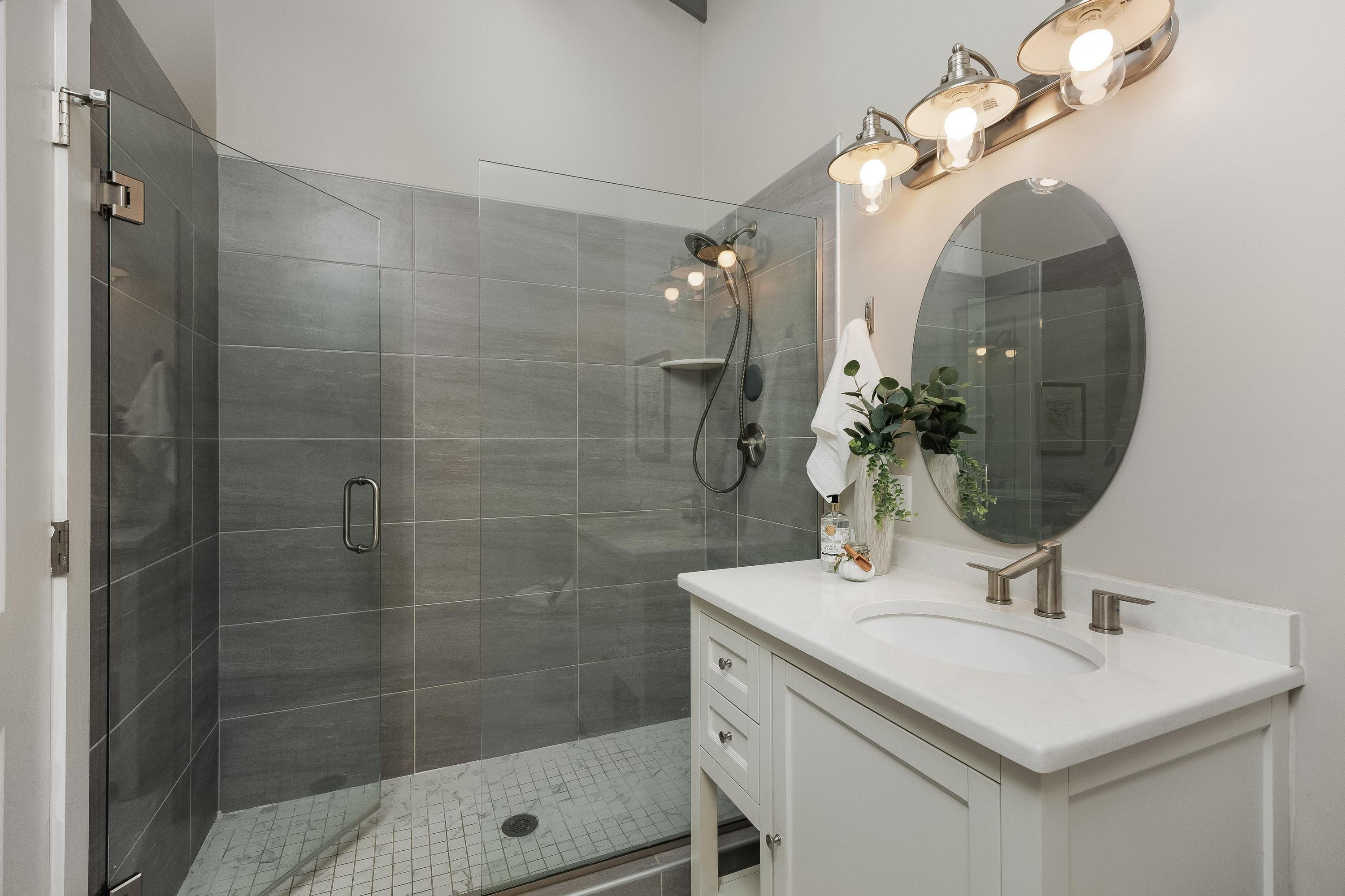 1301 Market Street, 103