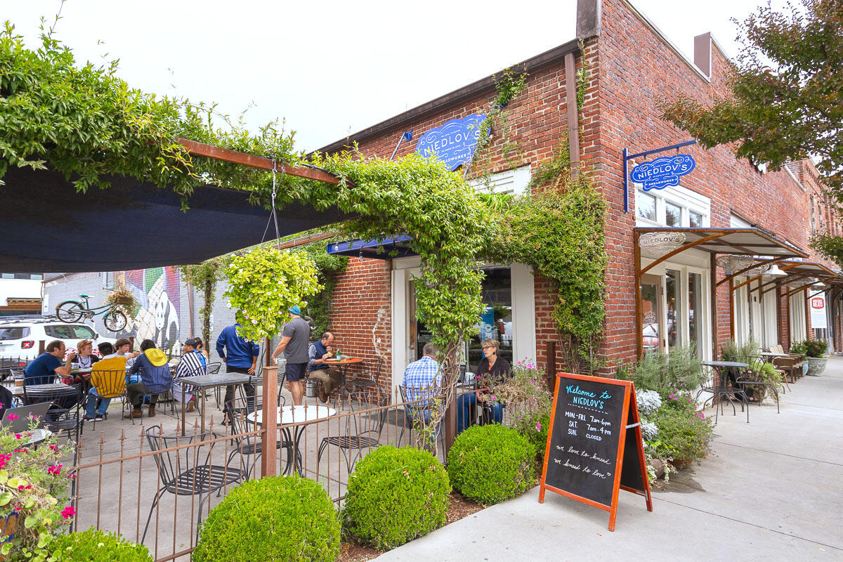 1301 Market Street, 103