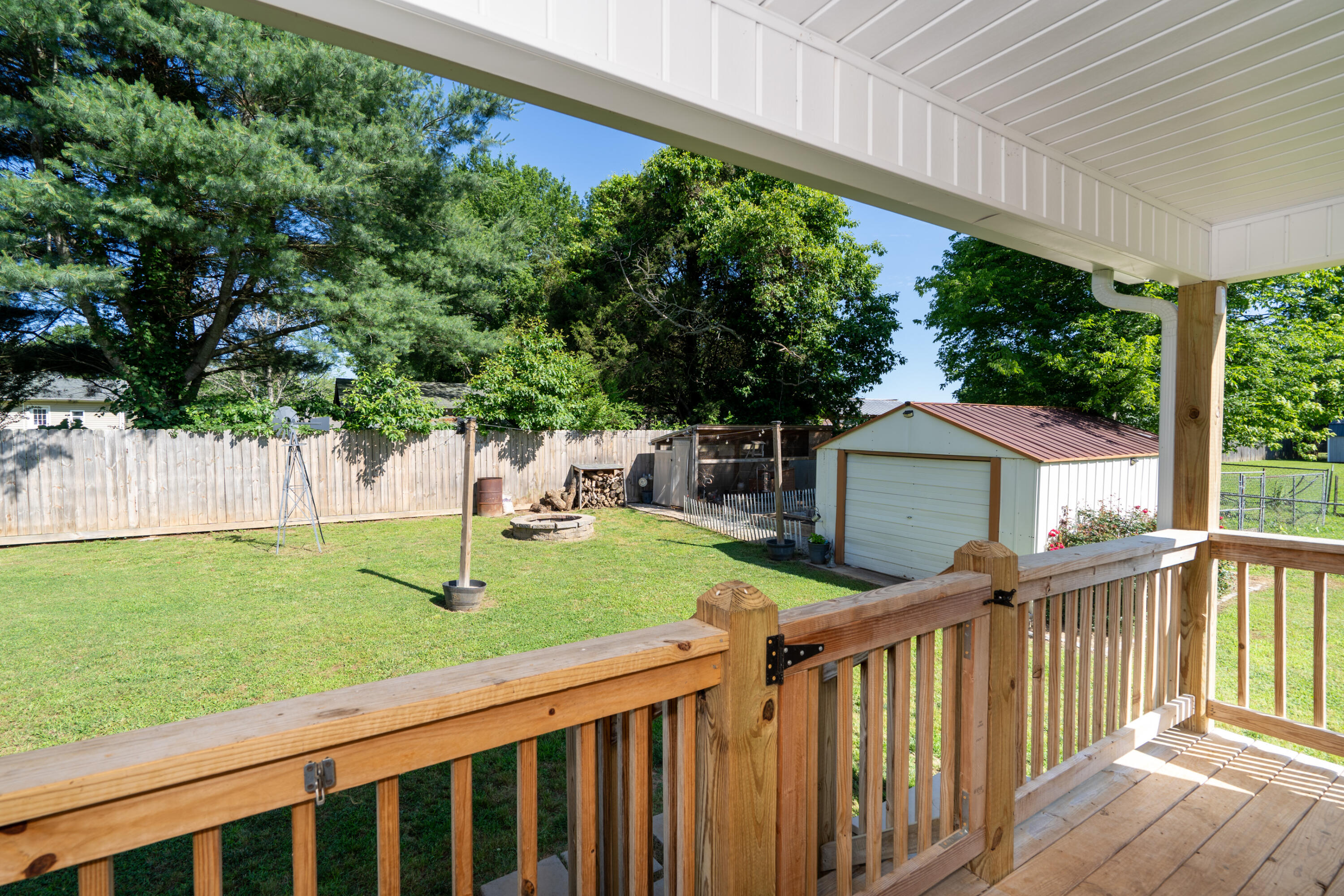 595 New Union Circle
