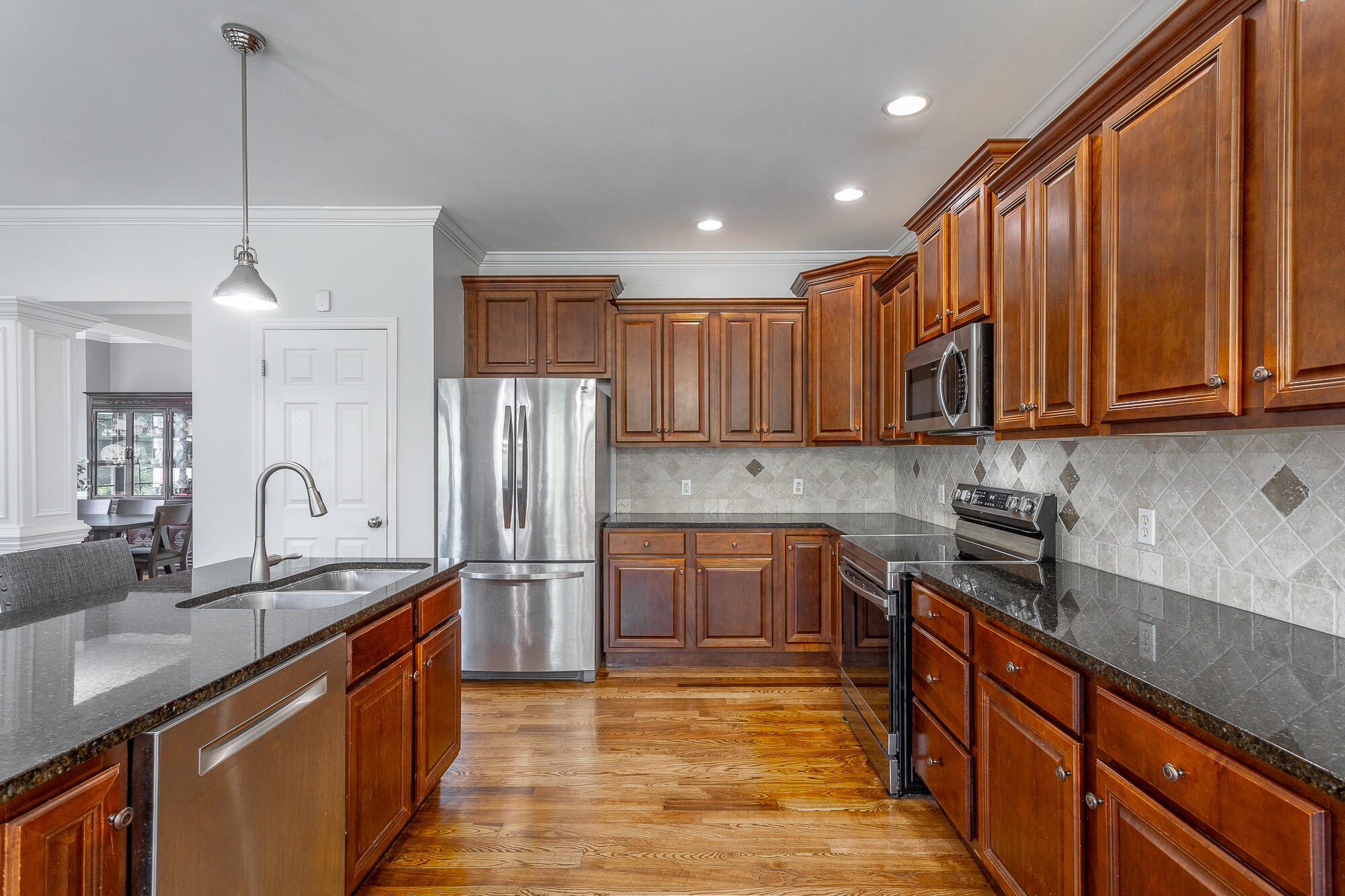 7531 Nightfall Circle