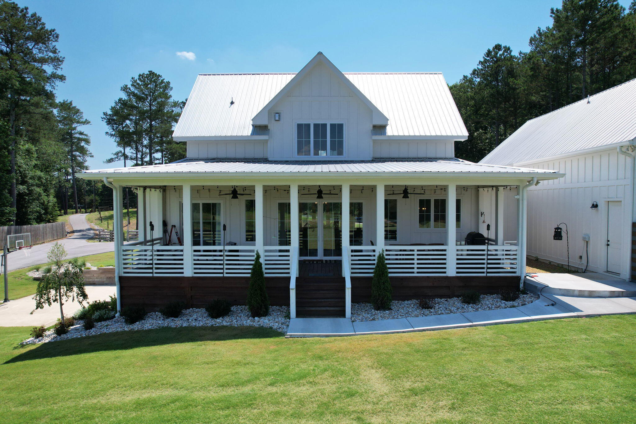 406 Pine Hill Road, McDonald