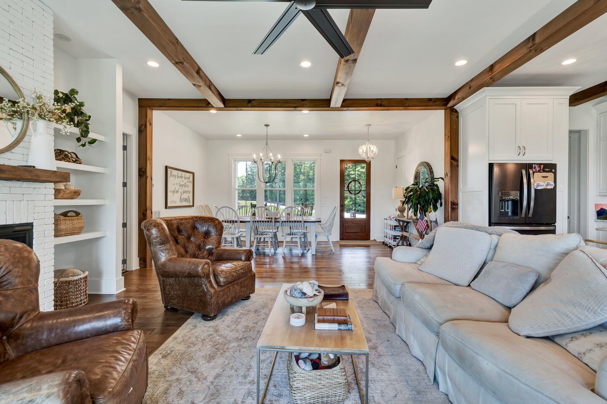 406 Pine Hill Road, McDonald