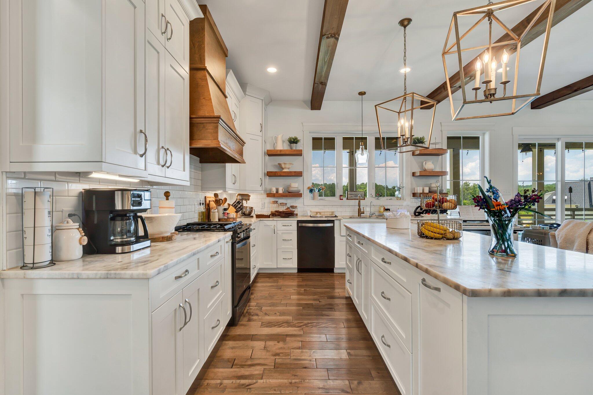 406 Pine Hill Road, McDonald