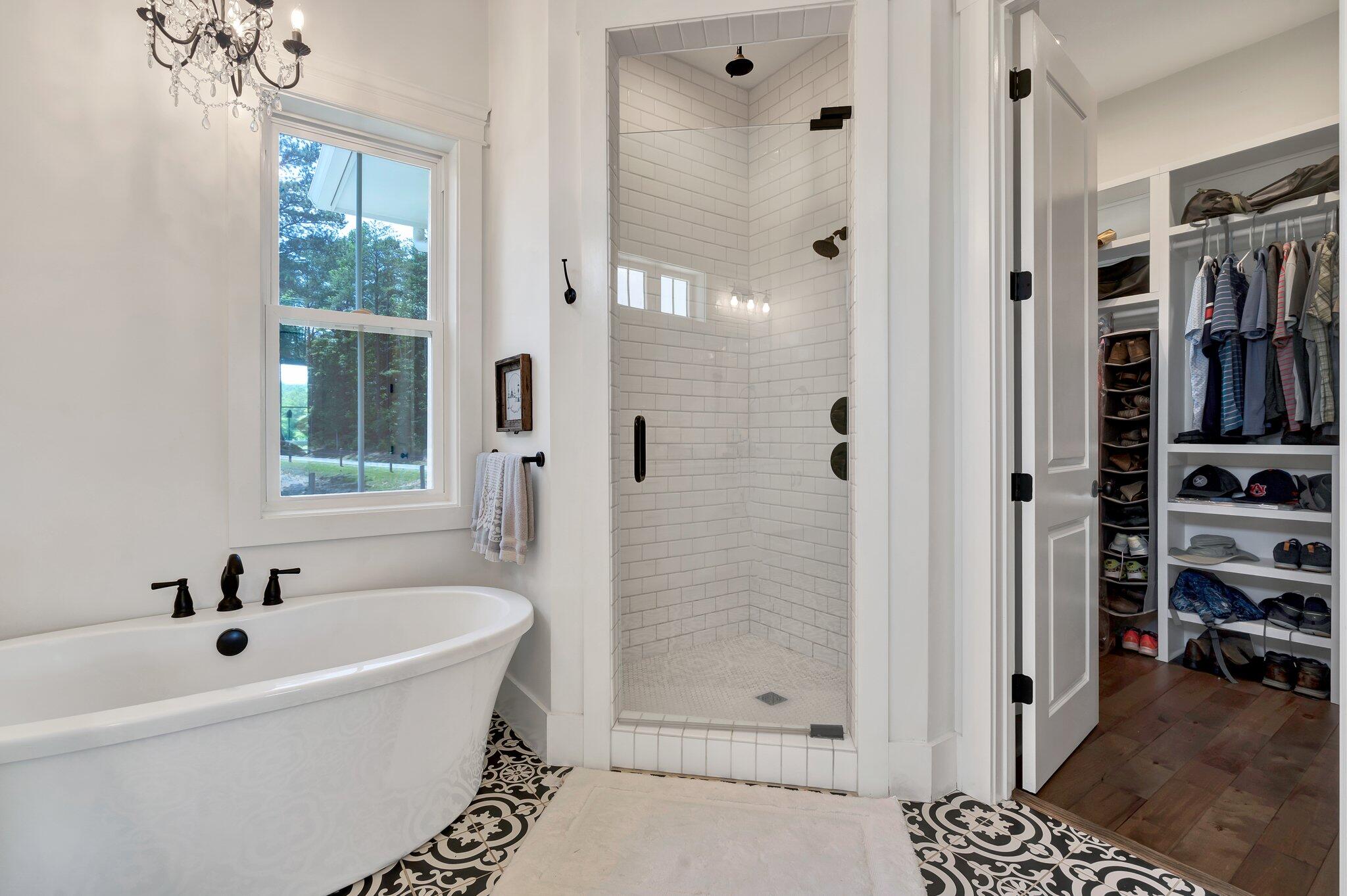 406 Pine Hill Road, McDonald