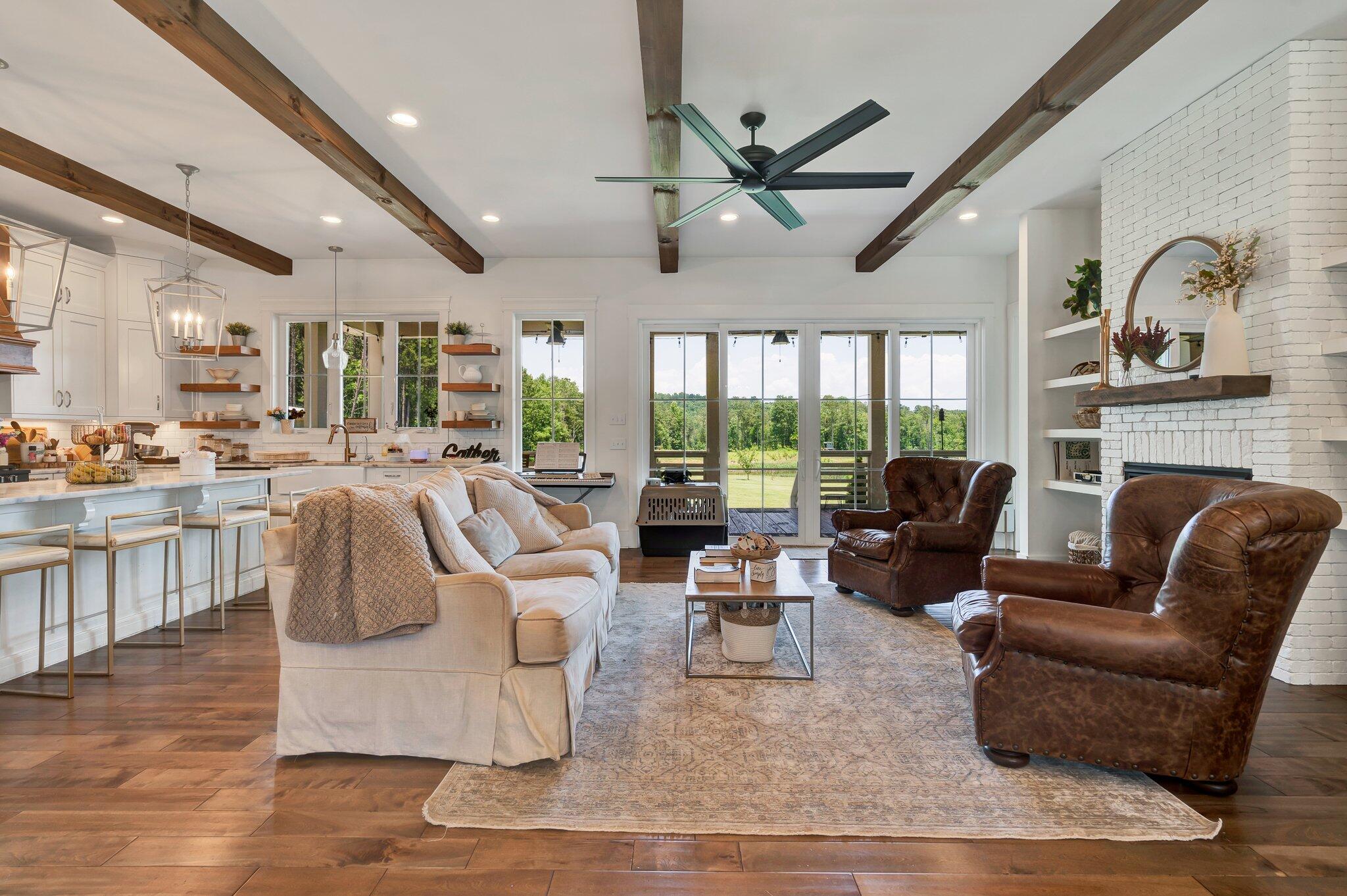 406 Pine Hill Road, McDonald