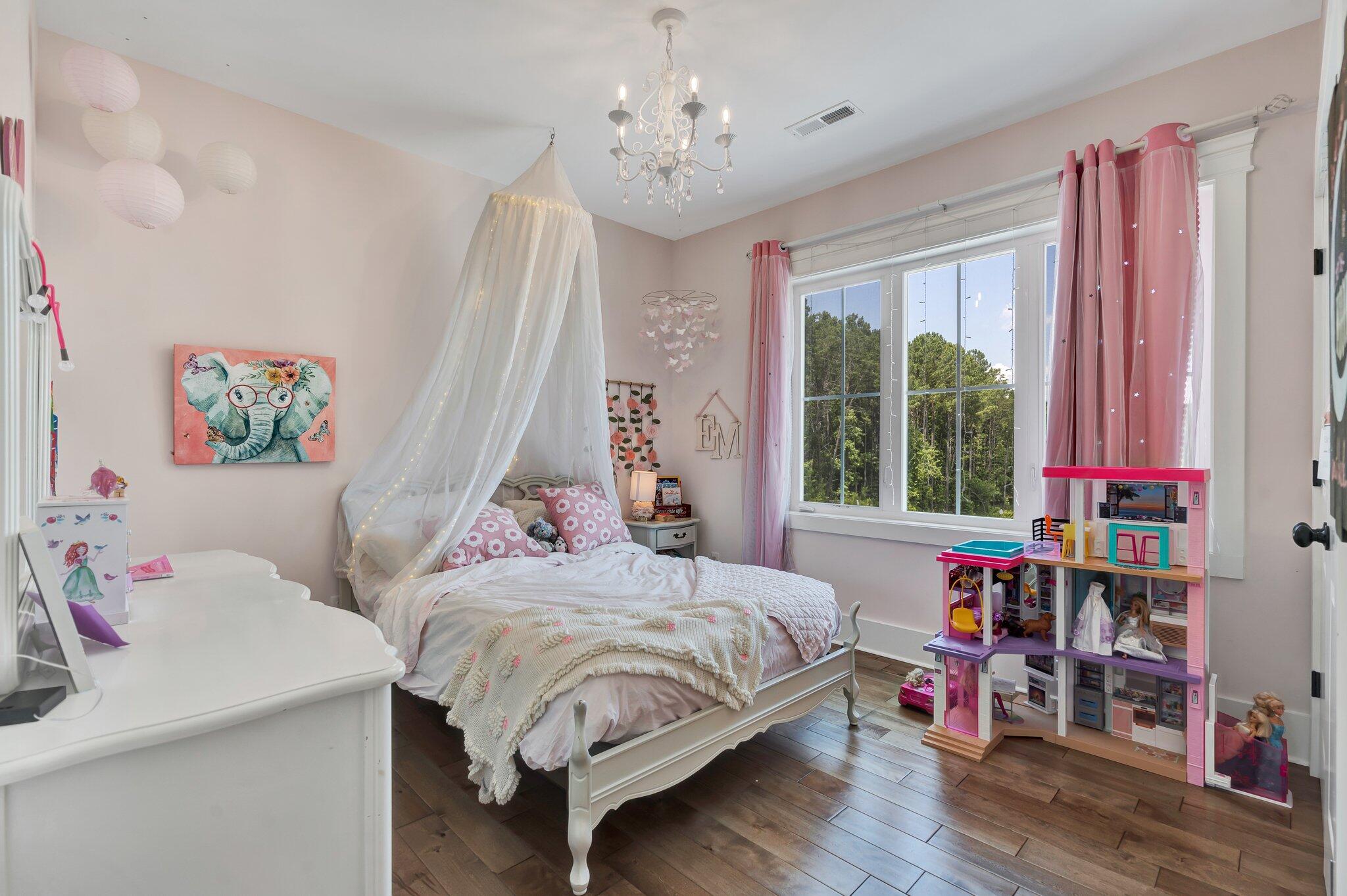 406 Pine Hill Road, McDonald