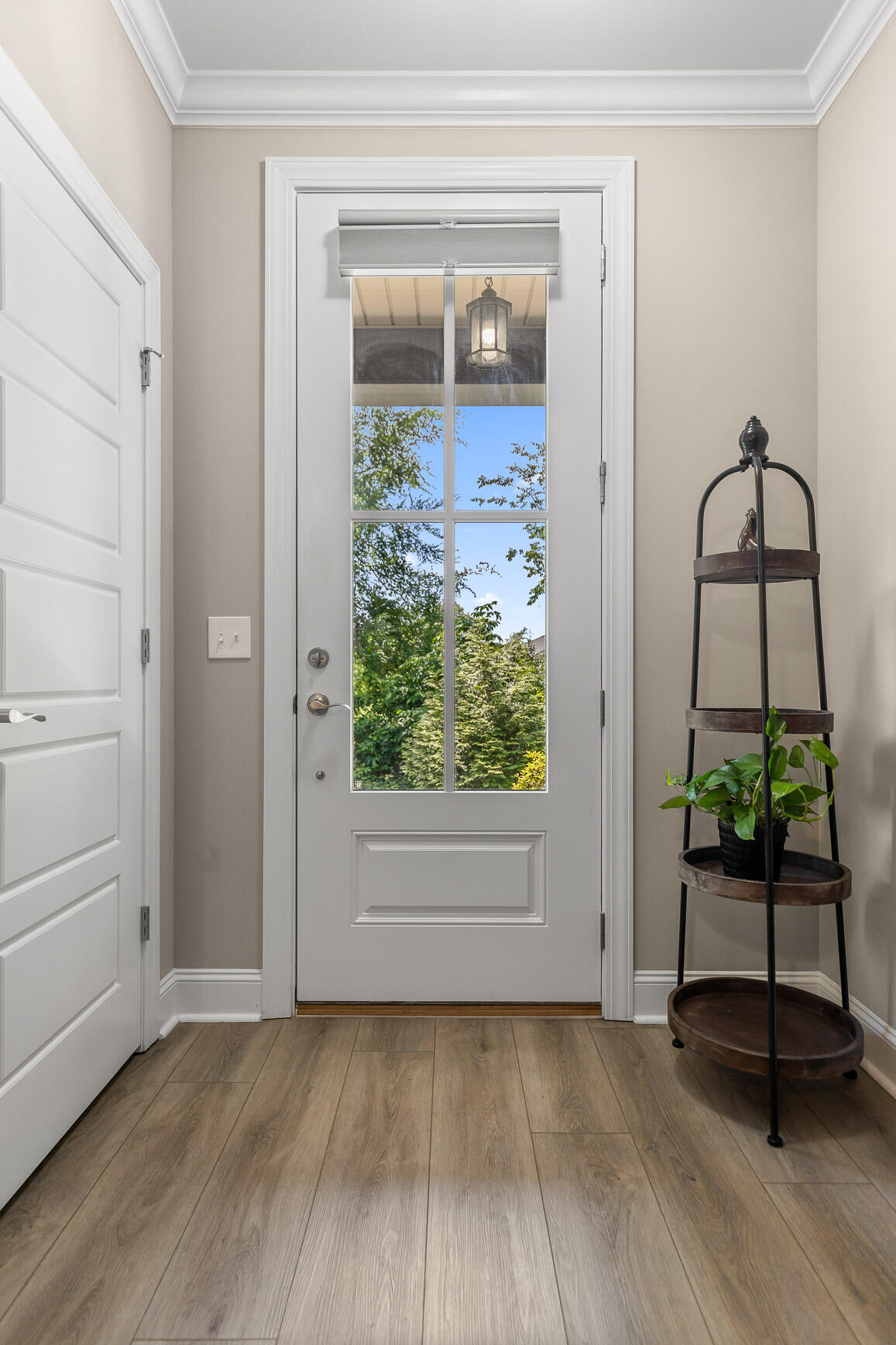 214 Camden Way, 38