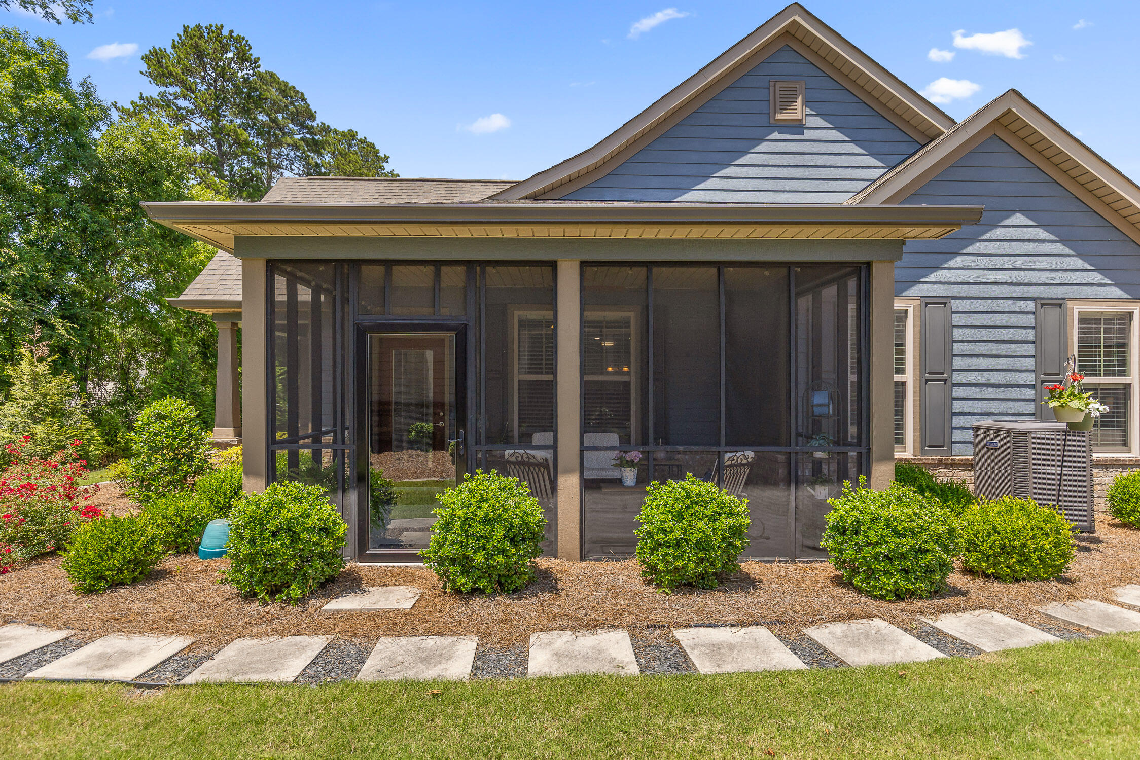 214 Camden Way, 38