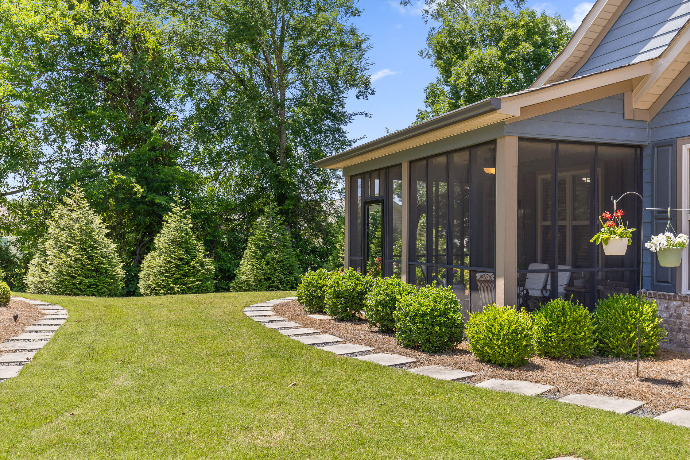 214 Camden Way, 38