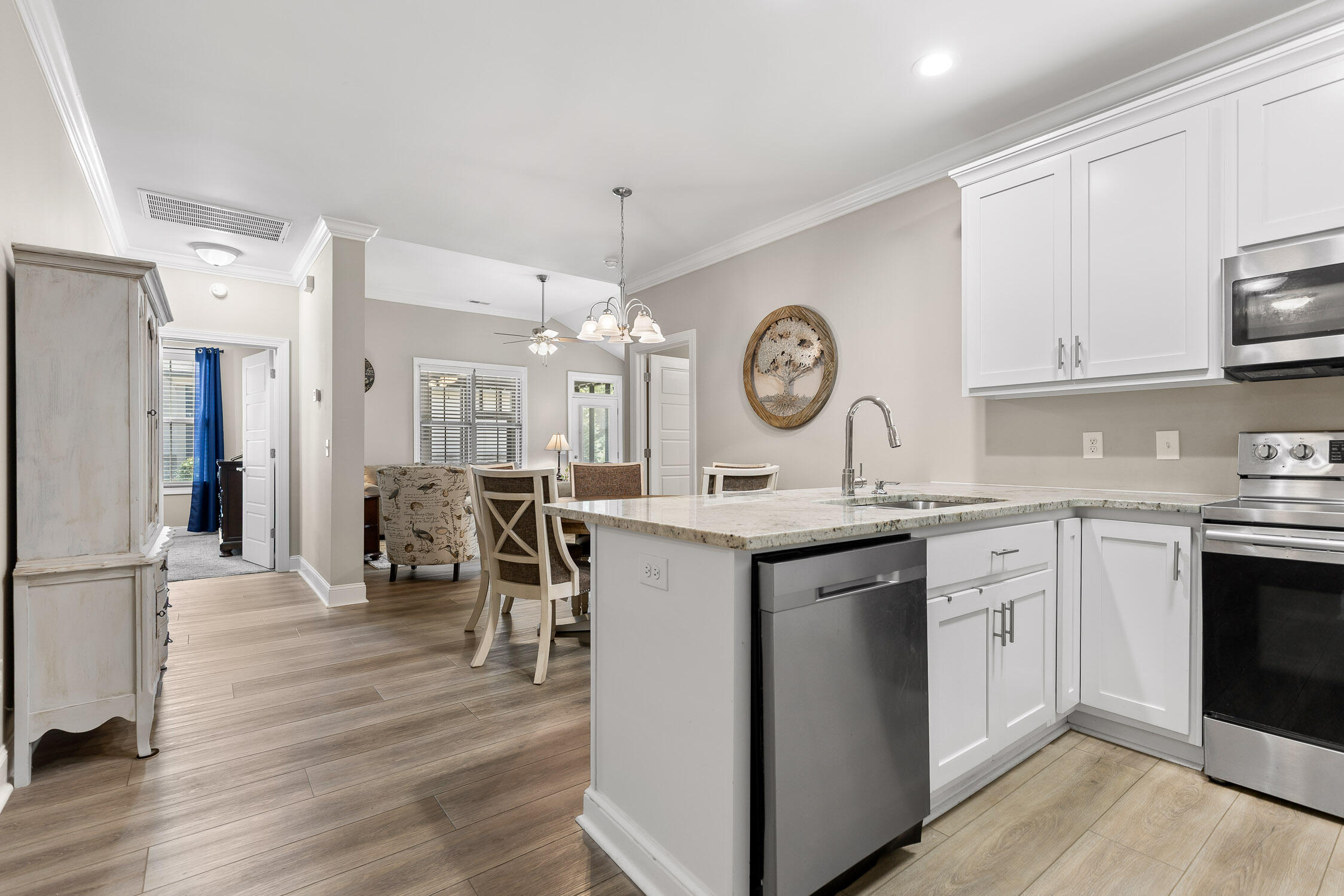 214 Camden Way, 38