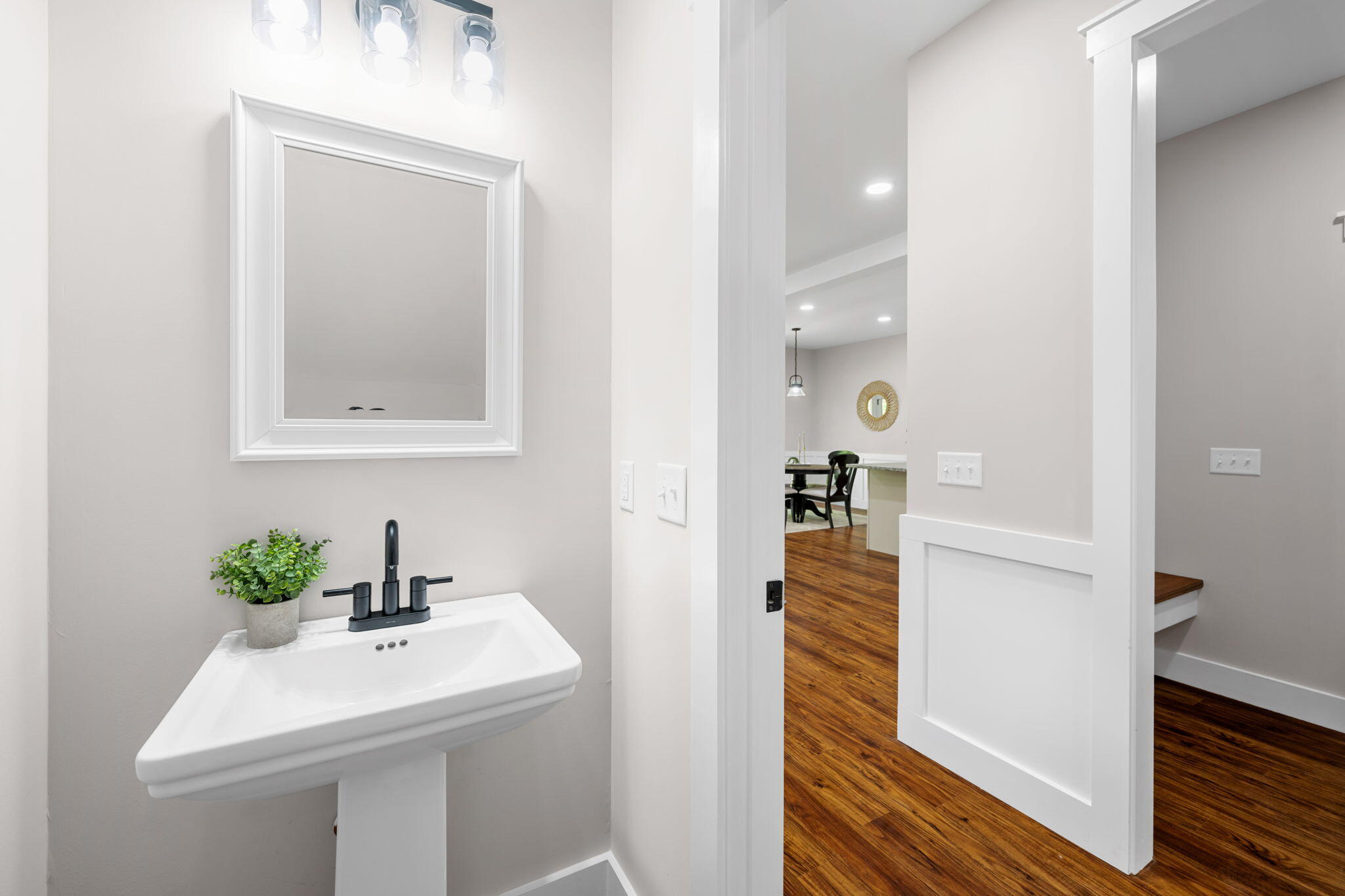 6683 Sandswitch Road