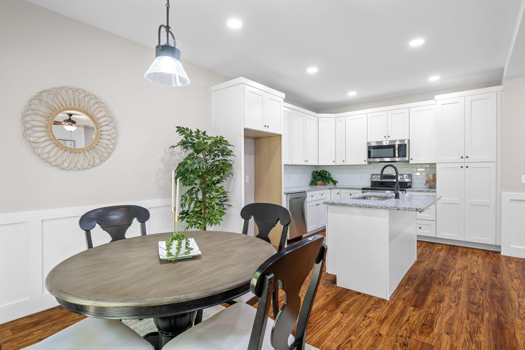 6683 Sandswitch Road