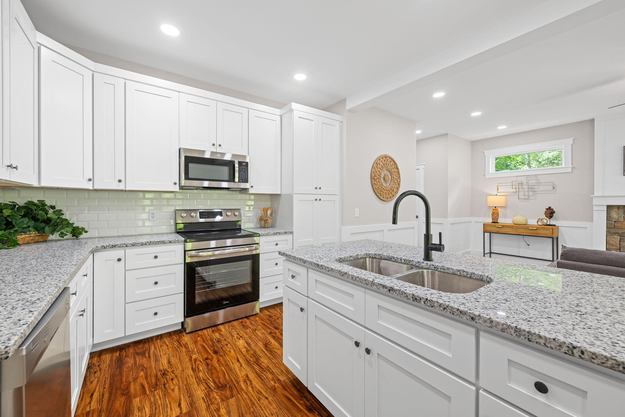 6683 Sandswitch Road