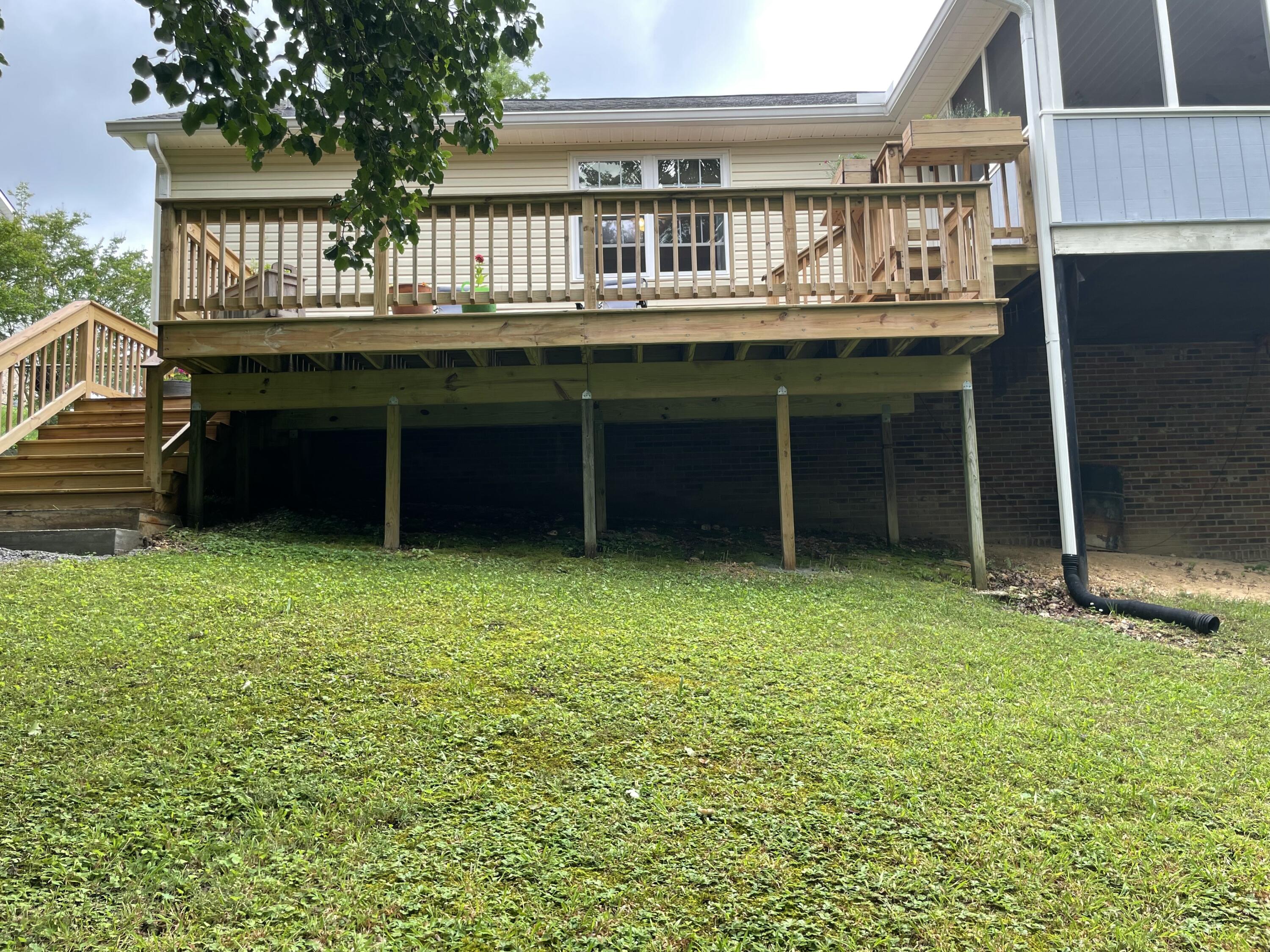 610 Hickory Ridge Trail