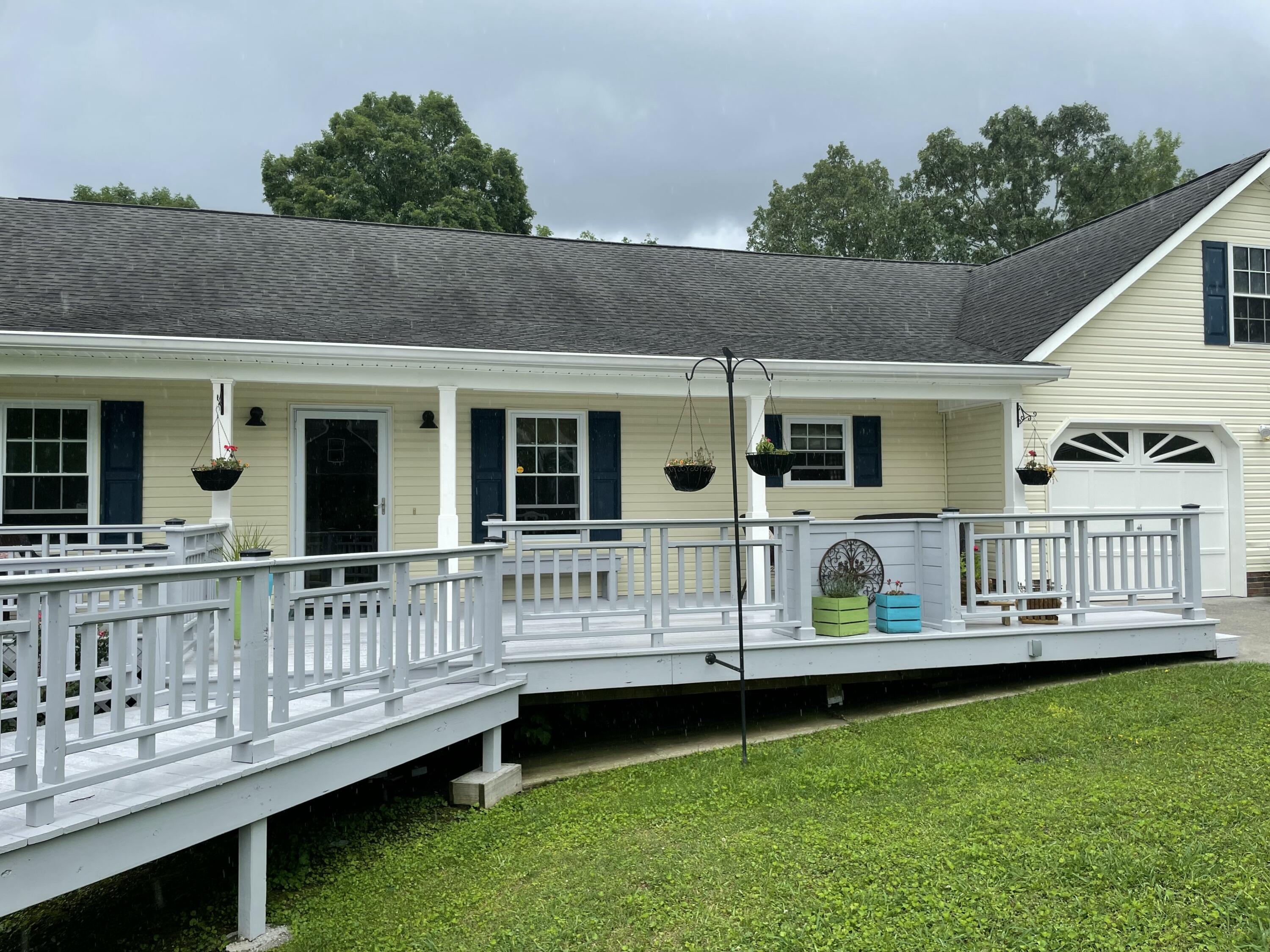 610 Hickory Ridge Trail