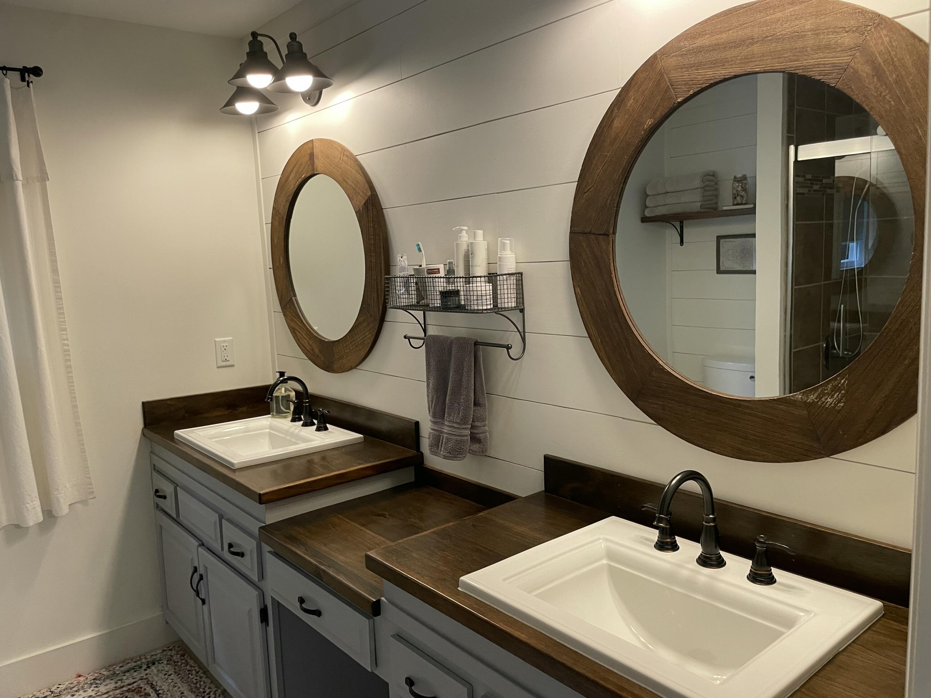 610 Hickory Ridge Trail