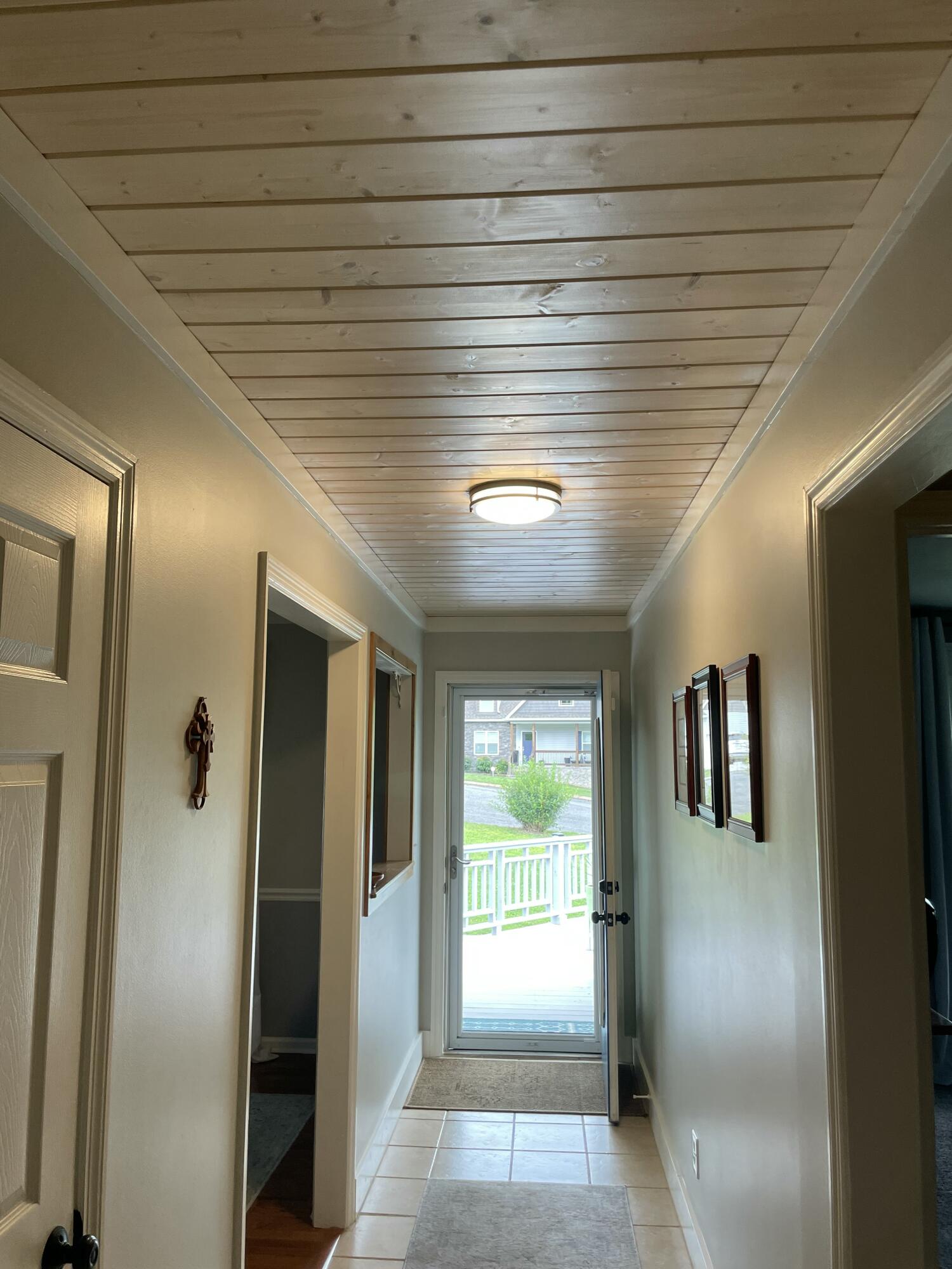 610 Hickory Ridge Trail