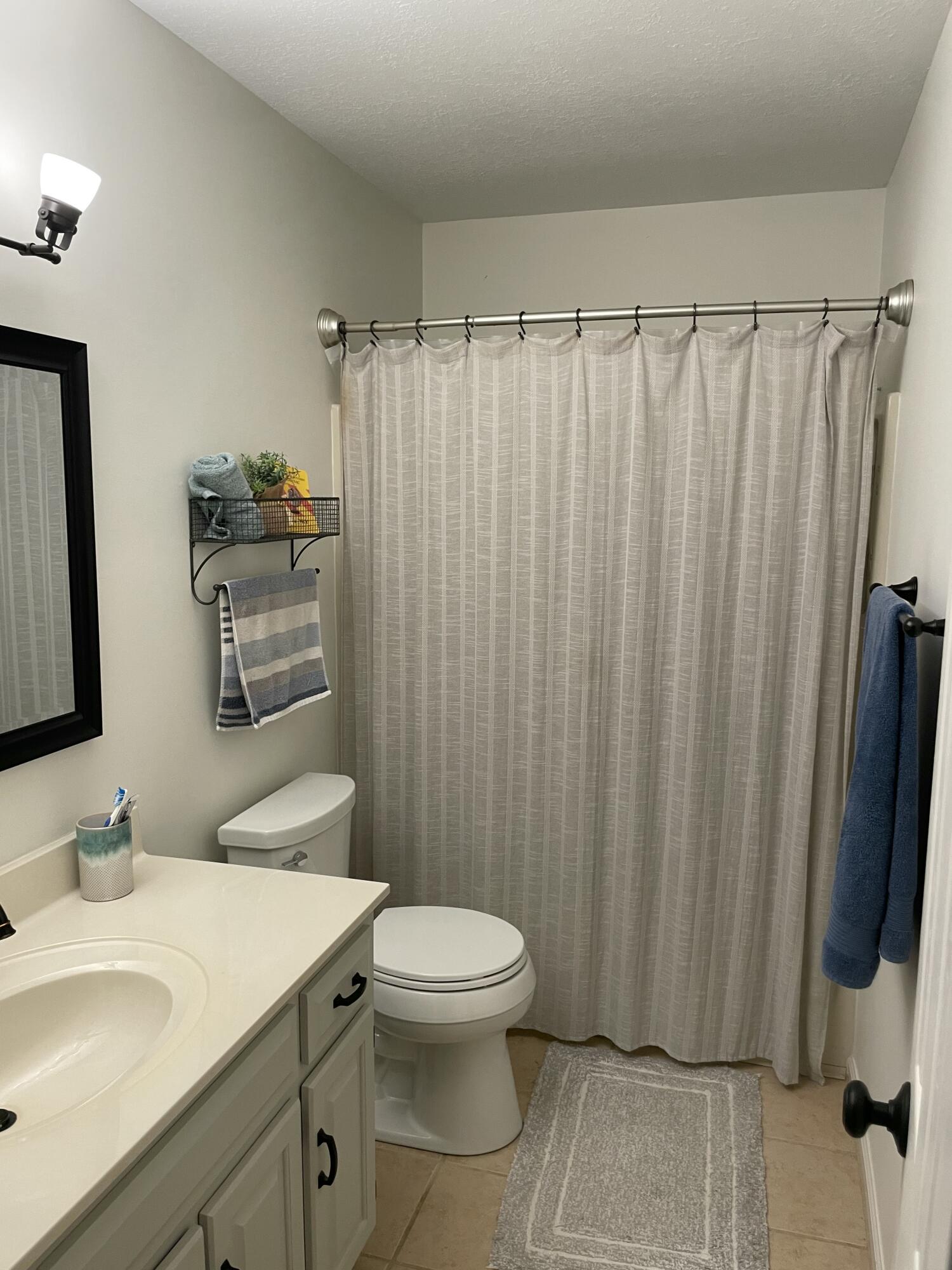 610 Hickory Ridge Trail