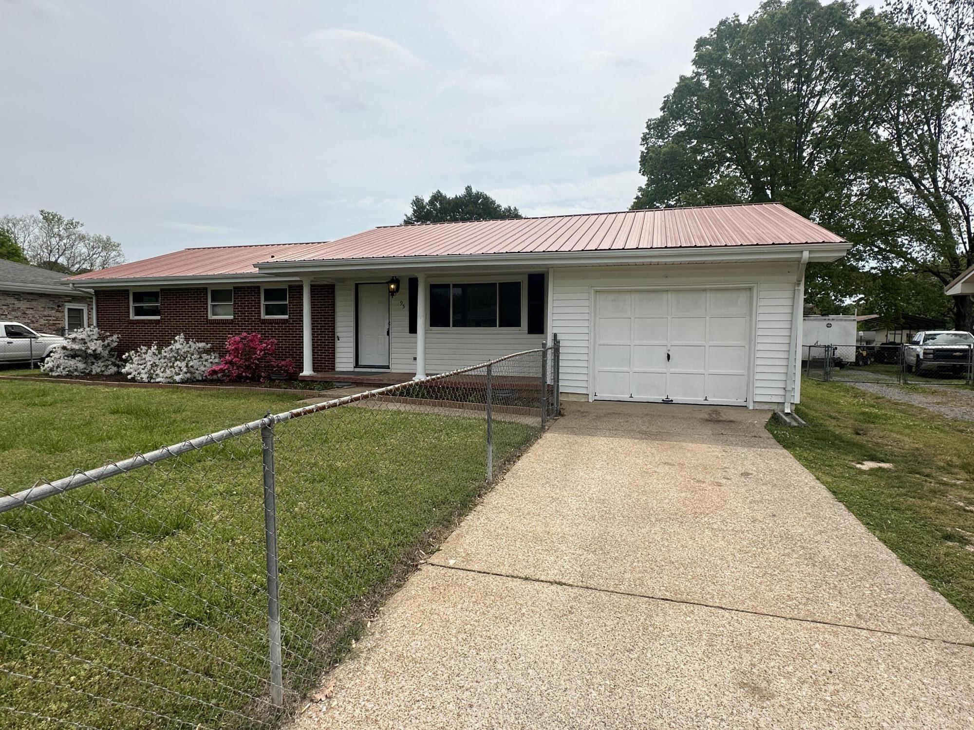 95 Millport Drive