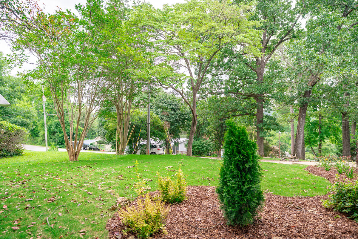 400 Regal Drive