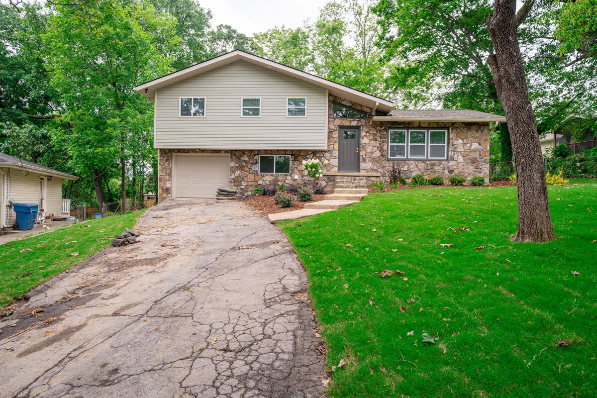 400 Regal Drive
