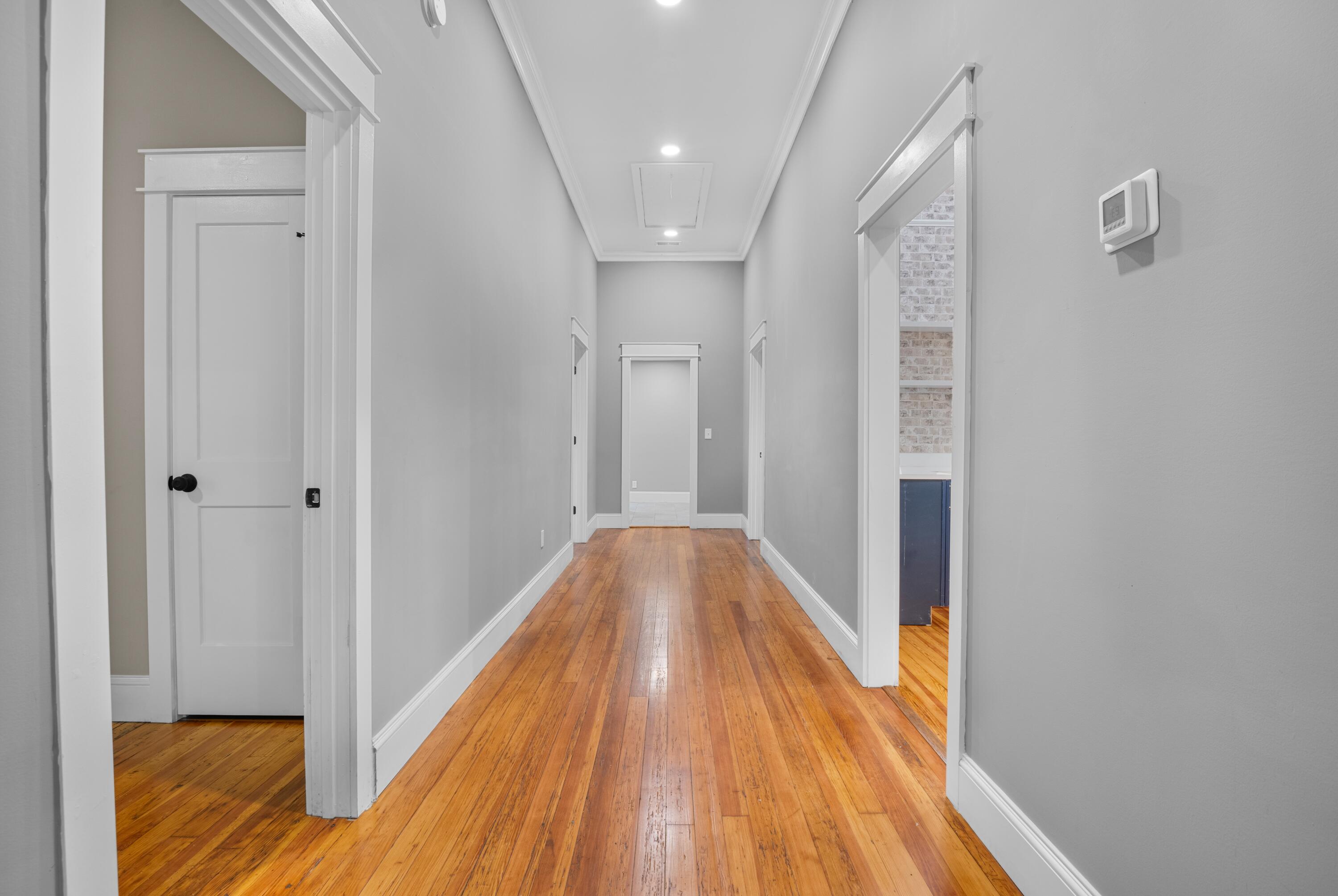 208 E Villanow Street, LaFayette