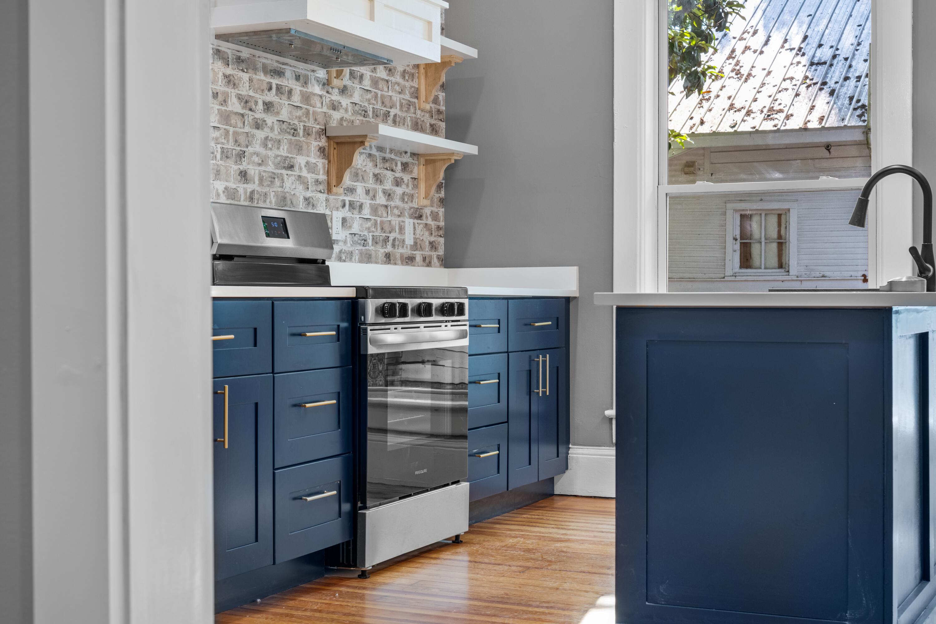 208 E Villanow Street, LaFayette