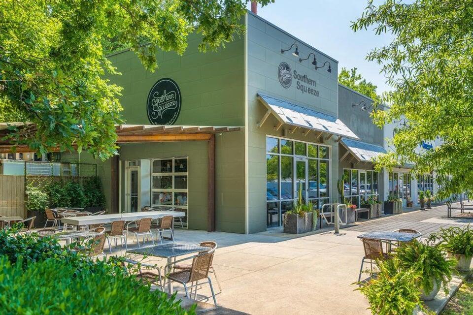 906 Young Avenue