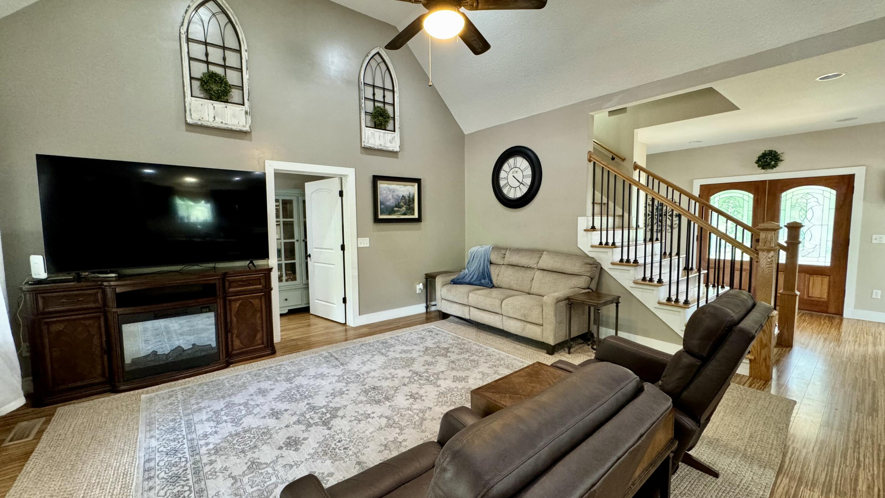 15636 May Road
