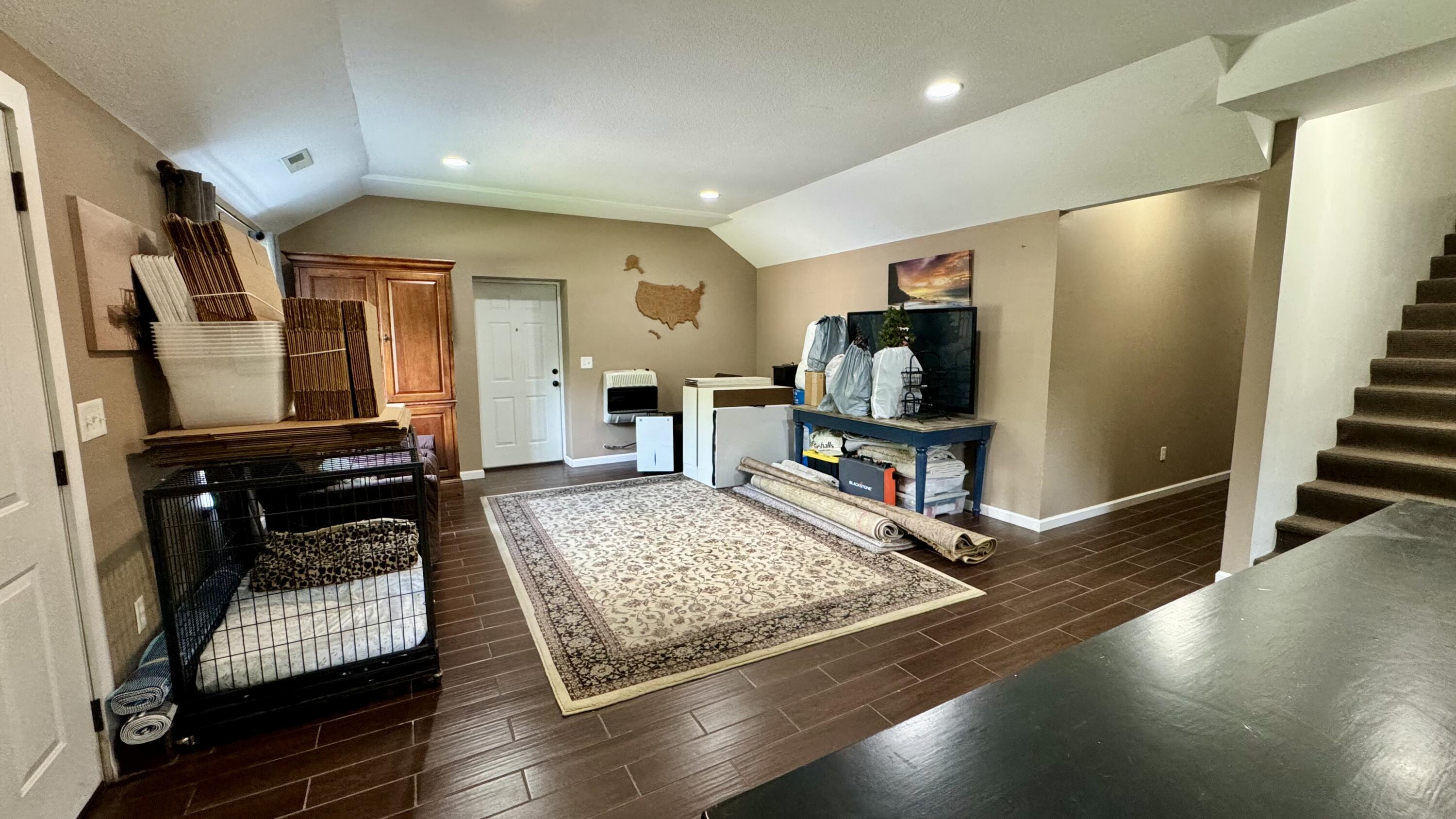 15636 May Road