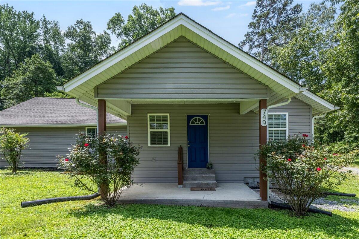 749 Peavine Road