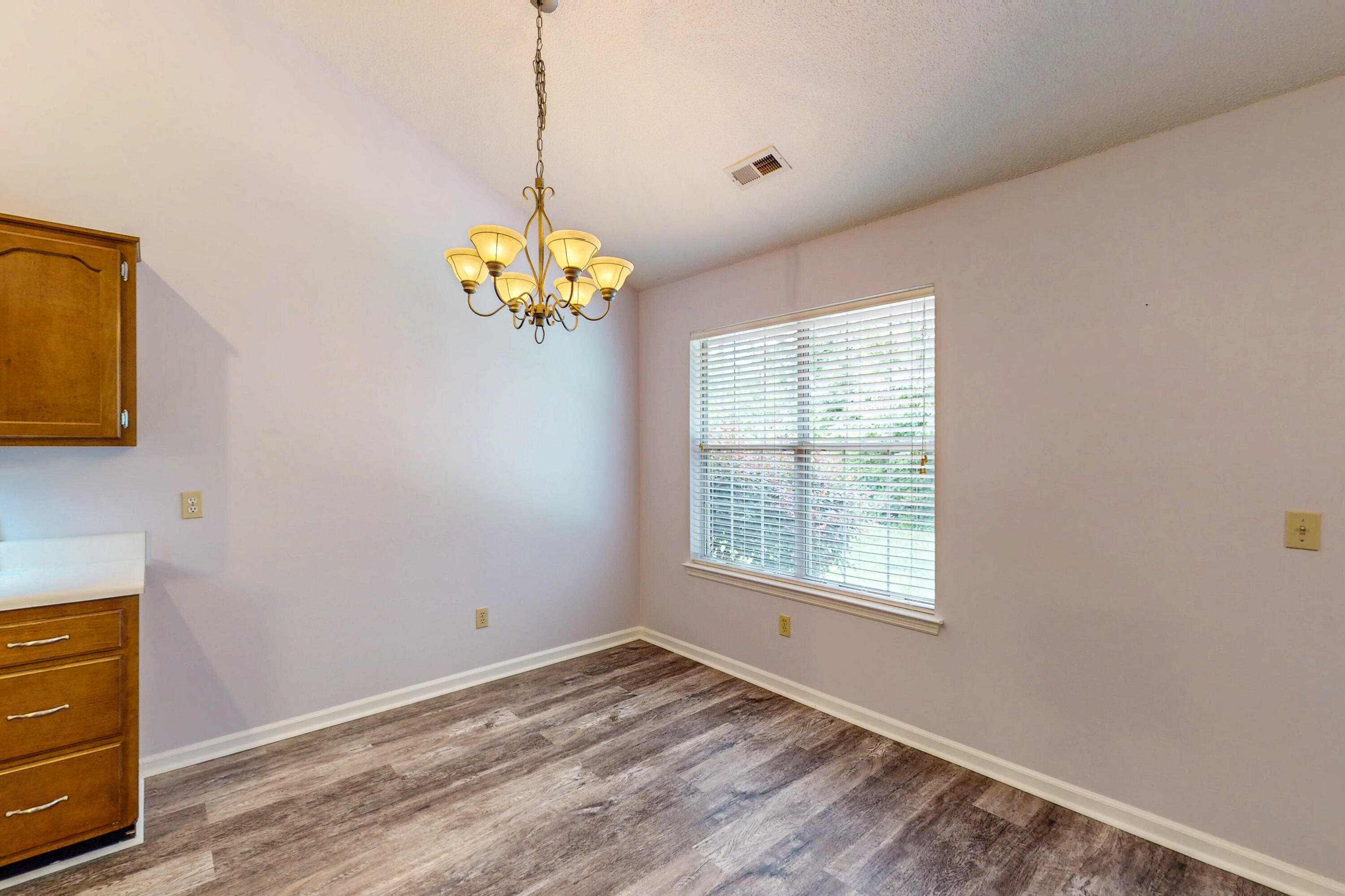 519 Cedar Glen Circle