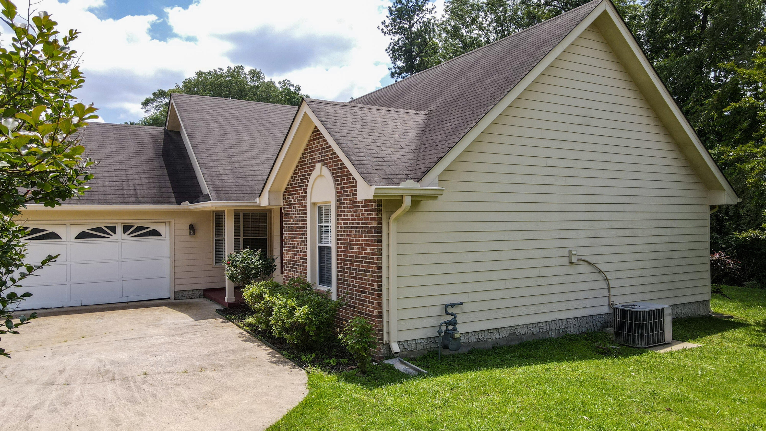 519 Cedar Glen Circle
