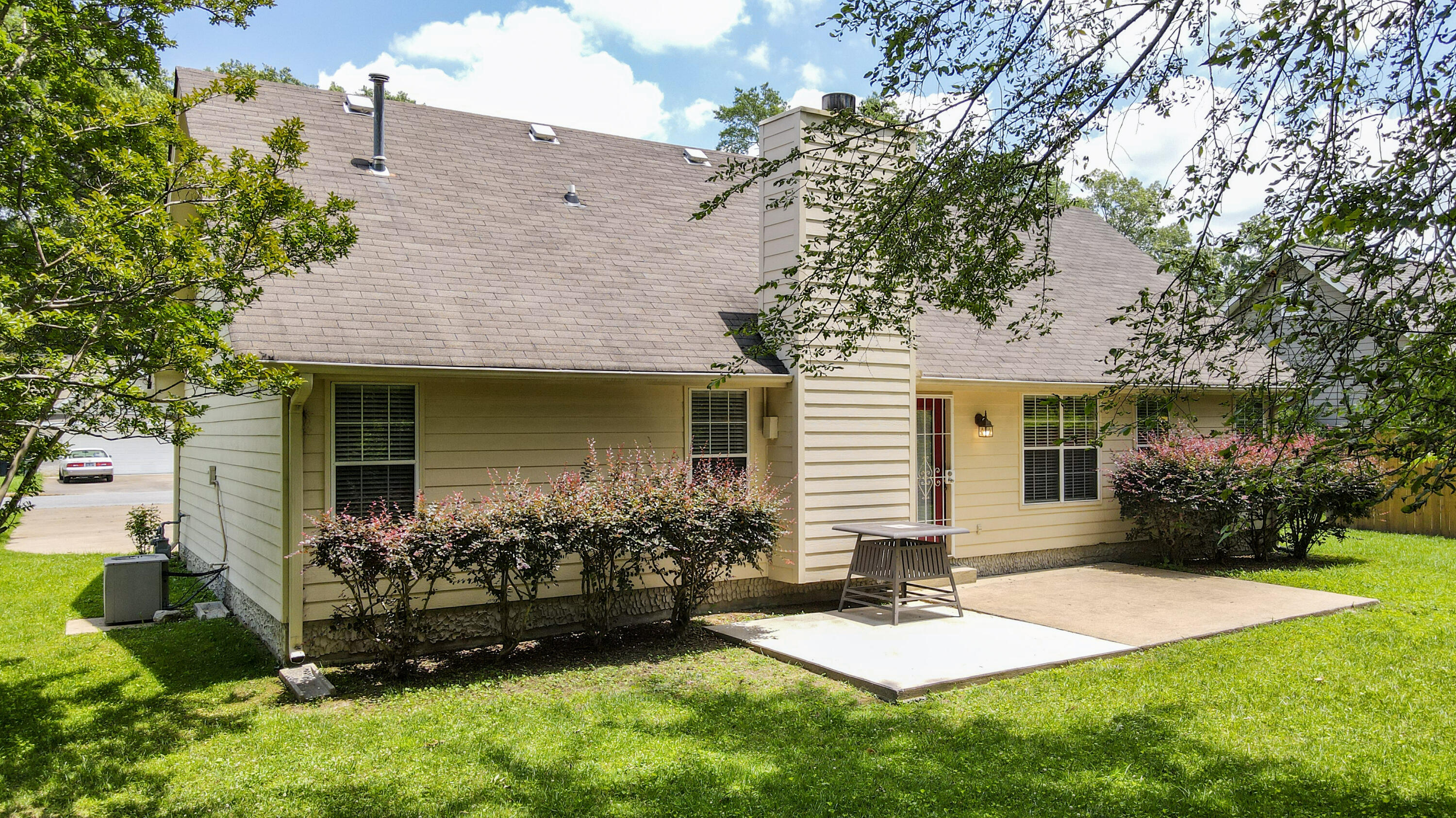 519 Cedar Glen Circle